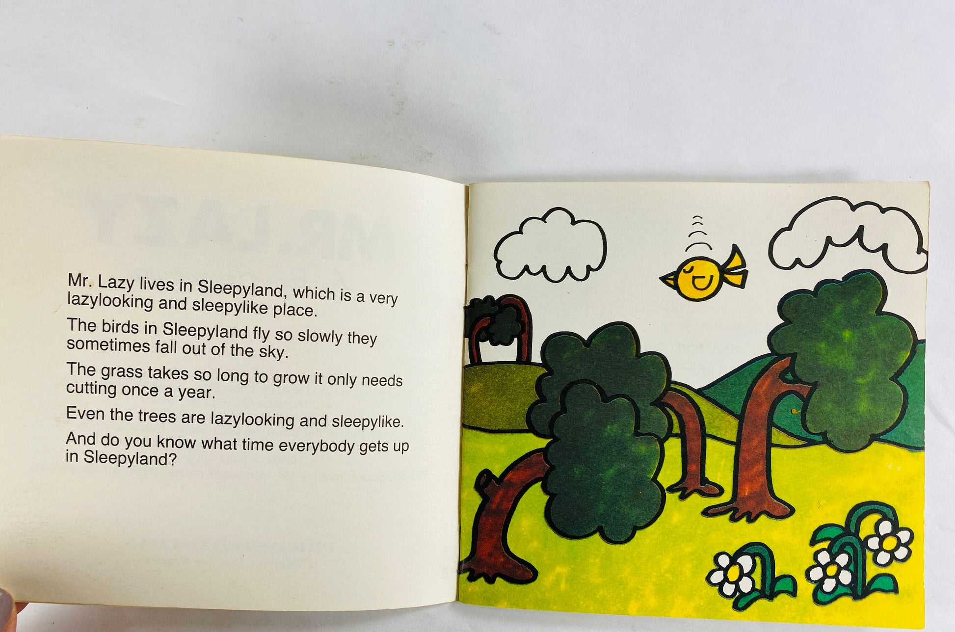 Mr. Lazy Mr Men vintage paperback book by Roger Hargreaves circa 1980 Children's books.