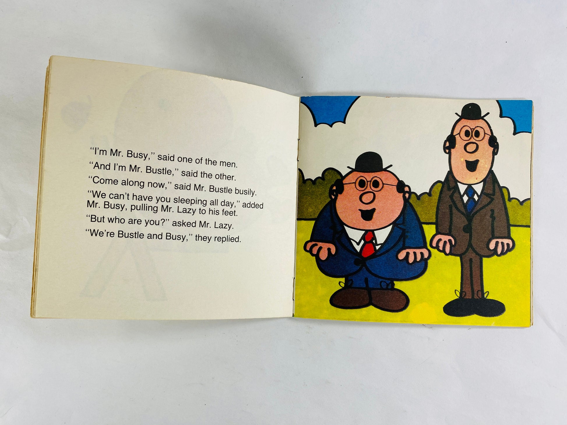 Mr. Lazy Mr Men vintage paperback book by Roger Hargreaves circa 1980 Children's books.