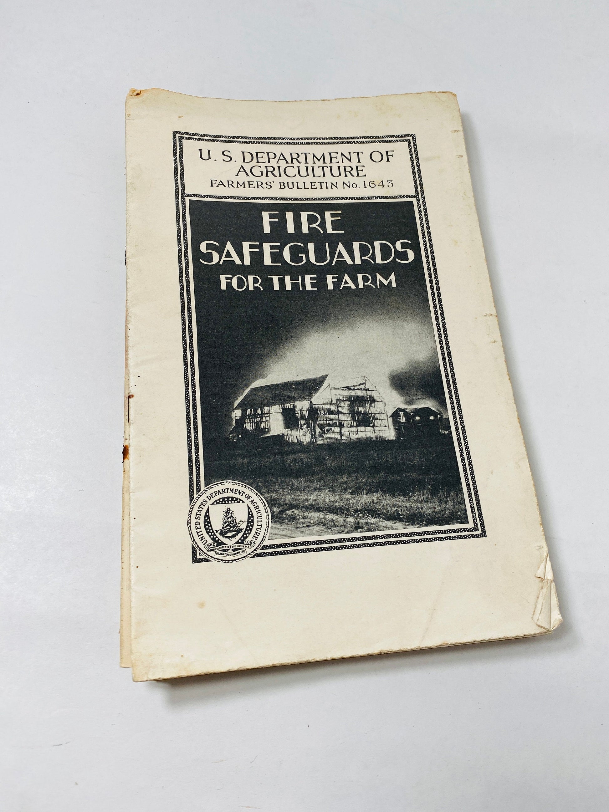 1960s-1980s Vintage Agriculture Department farm booklets homestead plowing cropping conservation pine fences timber painting buildings fire