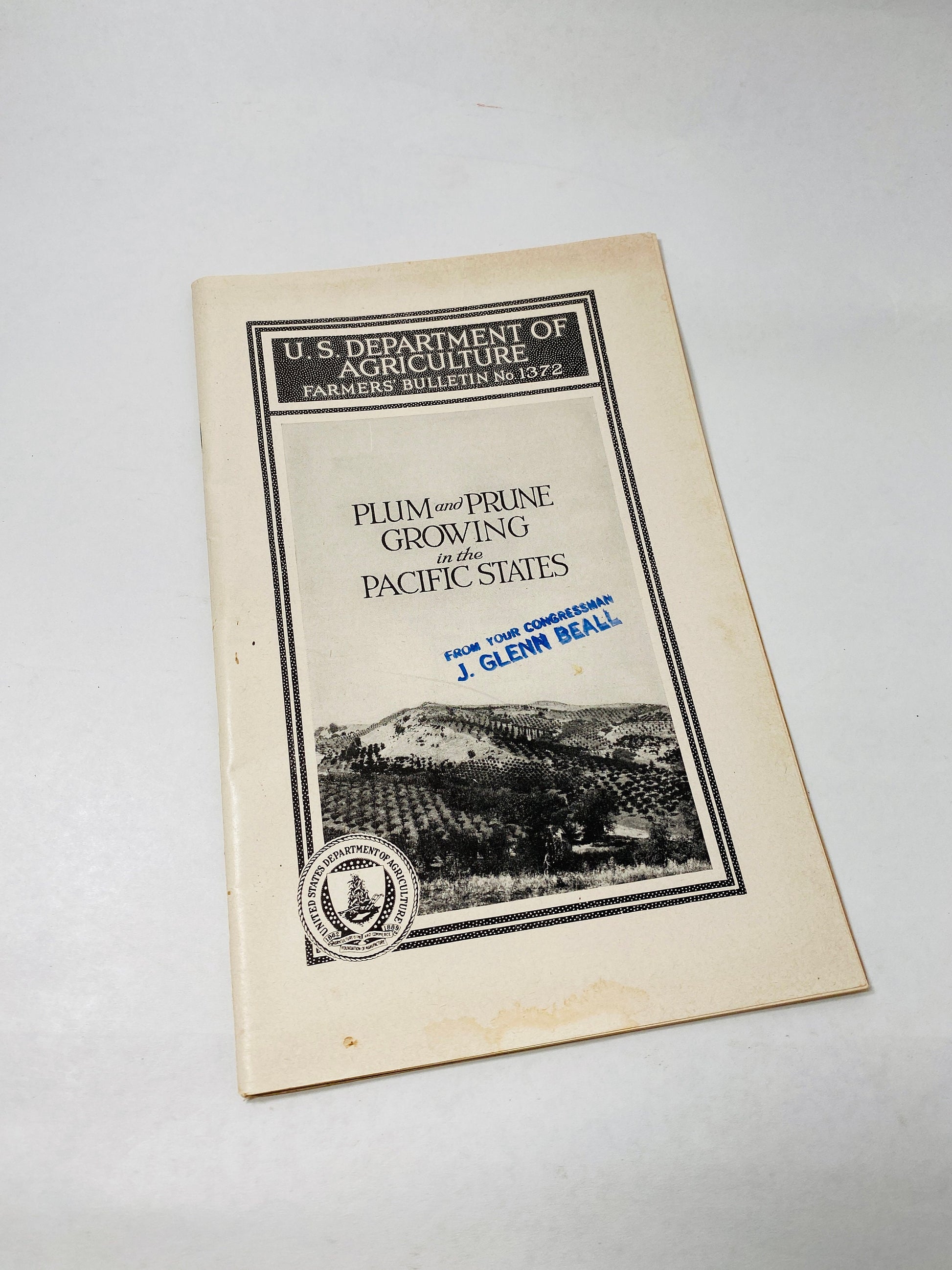 Vintage Agriculture Department farm booklets vegetable seeds garden orchards vineyard corn forest oats plum prune homesteading