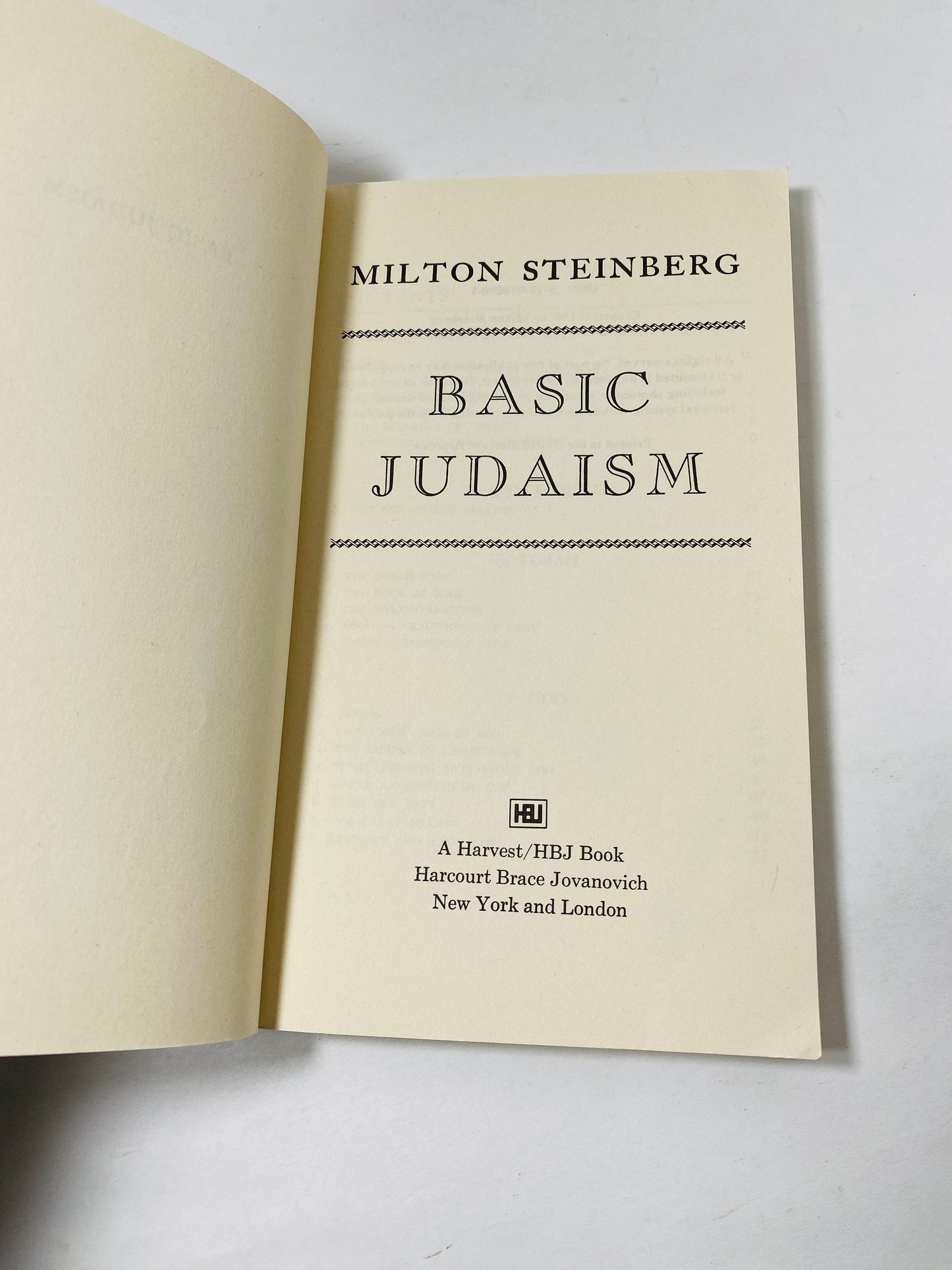 Judaism vintage paperback book circa 1975 Jewish introduction gift Guide to torah understanding anti-antisemitism. Chanukah gift