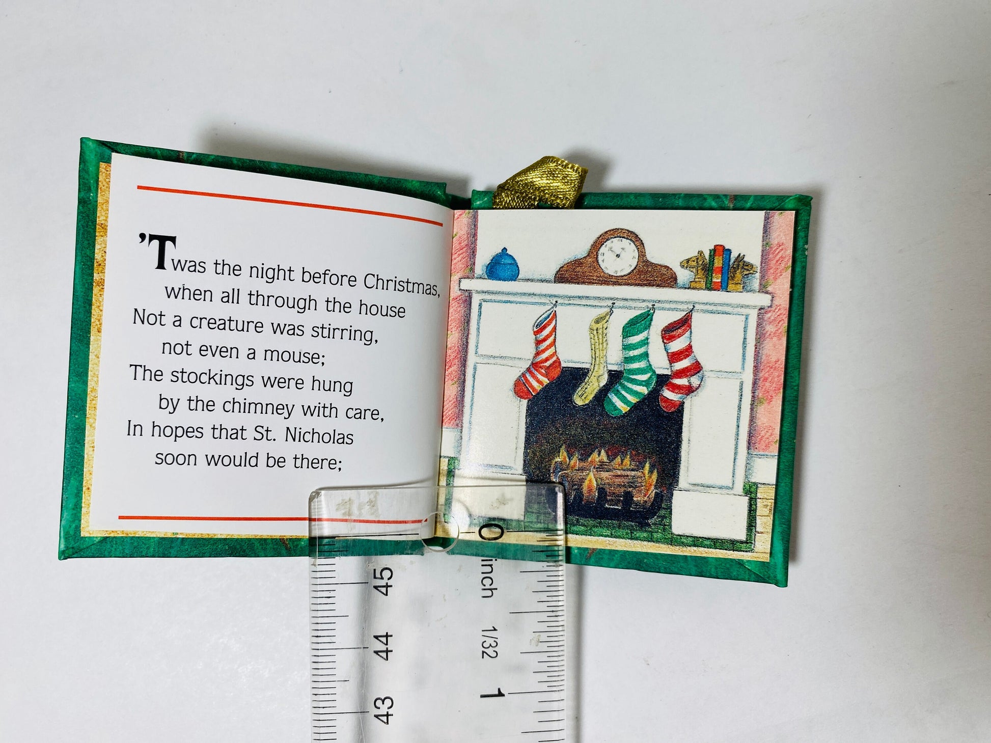 Vintage 1980s Christmas miniature book ornaments Wind in the Willows Twas Night Before We Three Kings Santa Claus Stocking stuffer decor