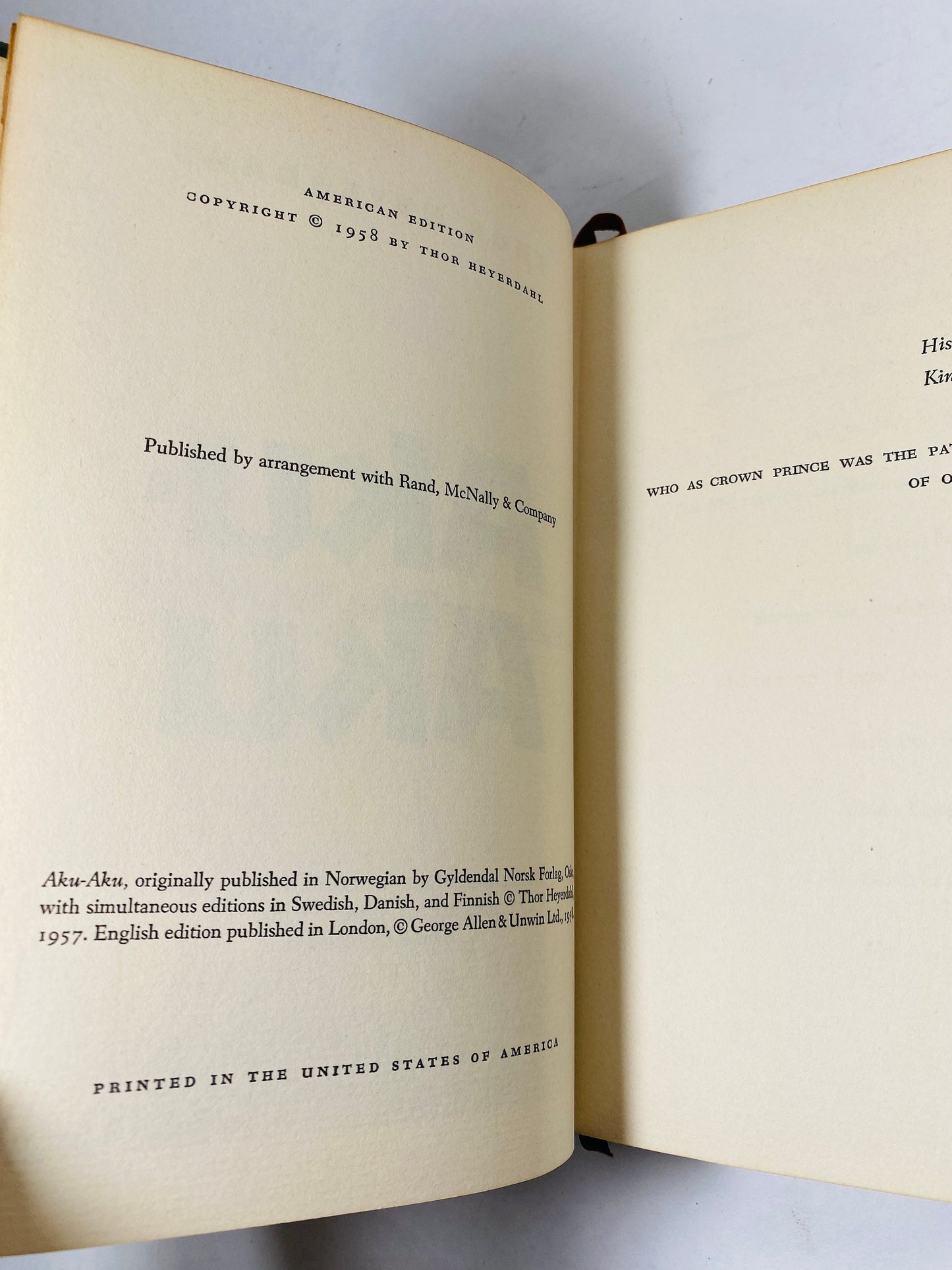Aku Aku Secret of Easter Island by Thor Heyerdahl Kon-Tiki vintage book green and gold leatherette binding circa 1958