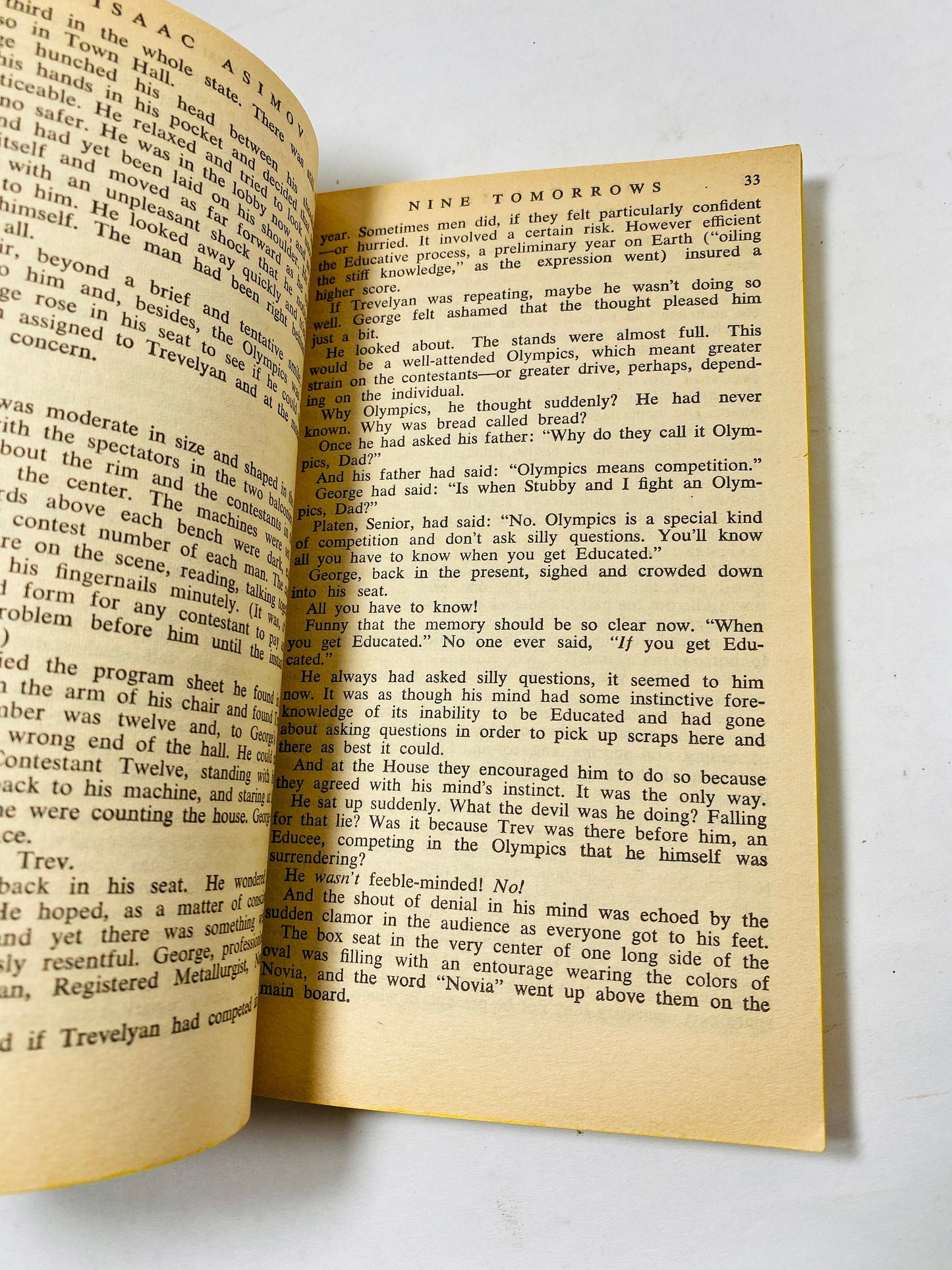 Nine Tomorrows vintage paperback book by Issac Asimov circa 1959 Bantam science fiction Pulp Short Stories Multivac machine interplanetary