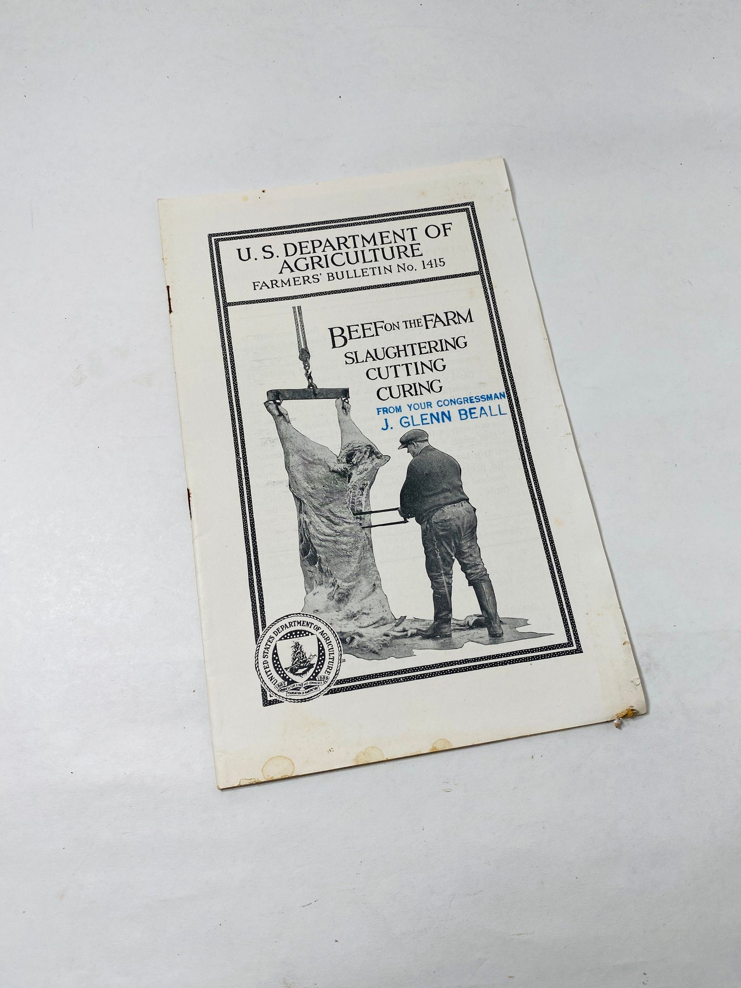 1940s Vintage Agriculture Department farm booklets off grid homestead Sheep raising wood floor construction slaughtering livestock water