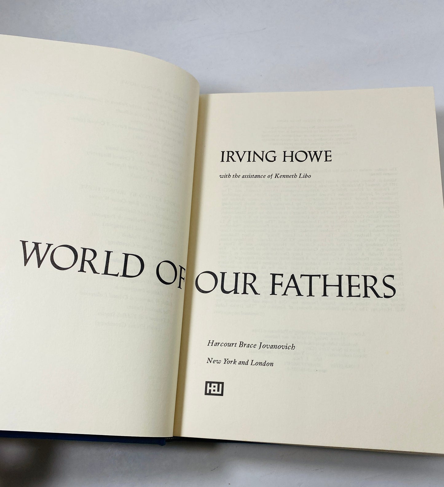 World of Our Fathers by Irving Howe Vintage book circa 1976 Judaica vintage reference history book gift. Early Printing