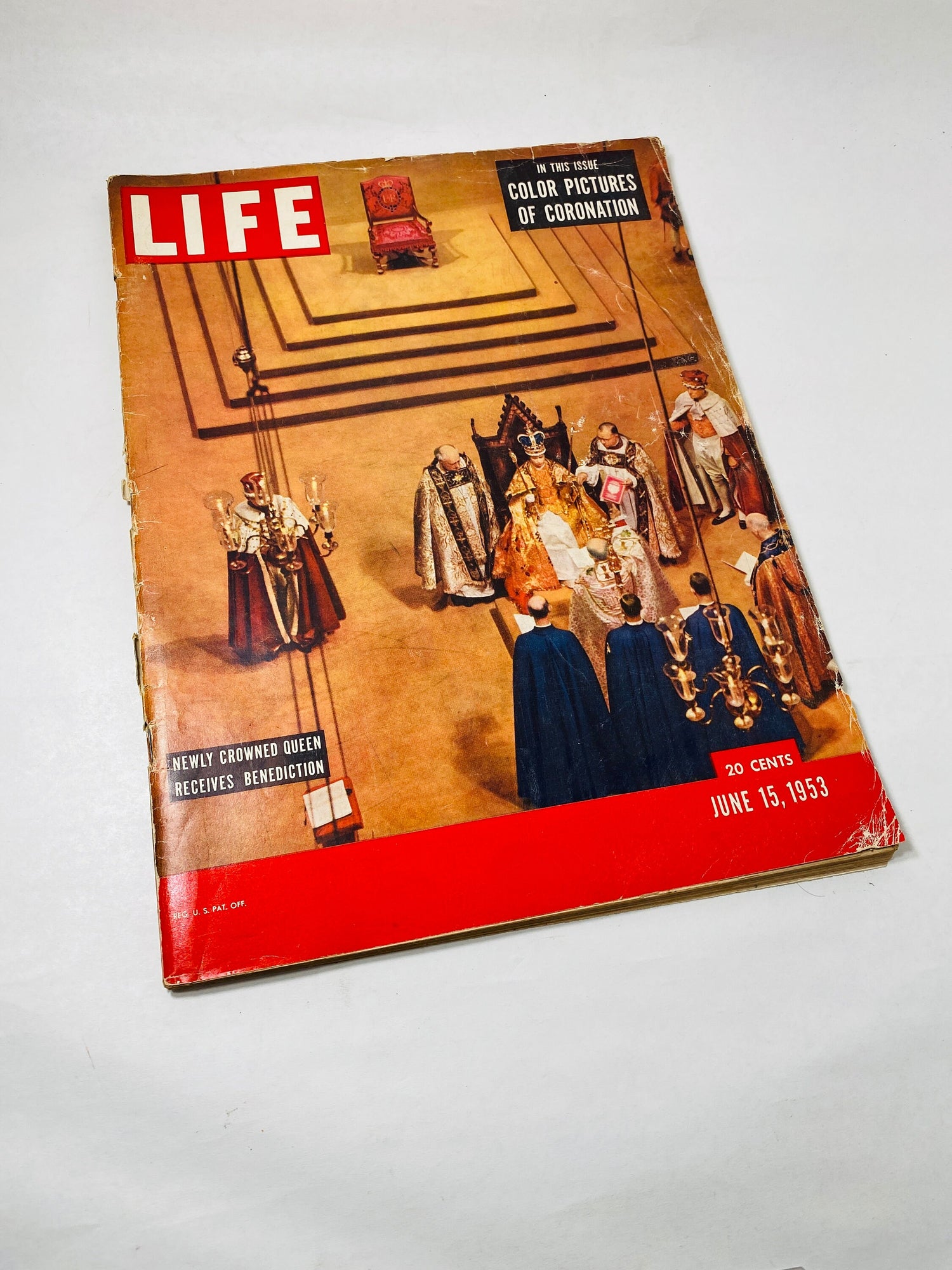 Queen Elizabeth coronation vintage Life Magazine June 15, 1953 Advertising Collectible Lucky Strikes Keds Buick Ford Chevrolet Crosley