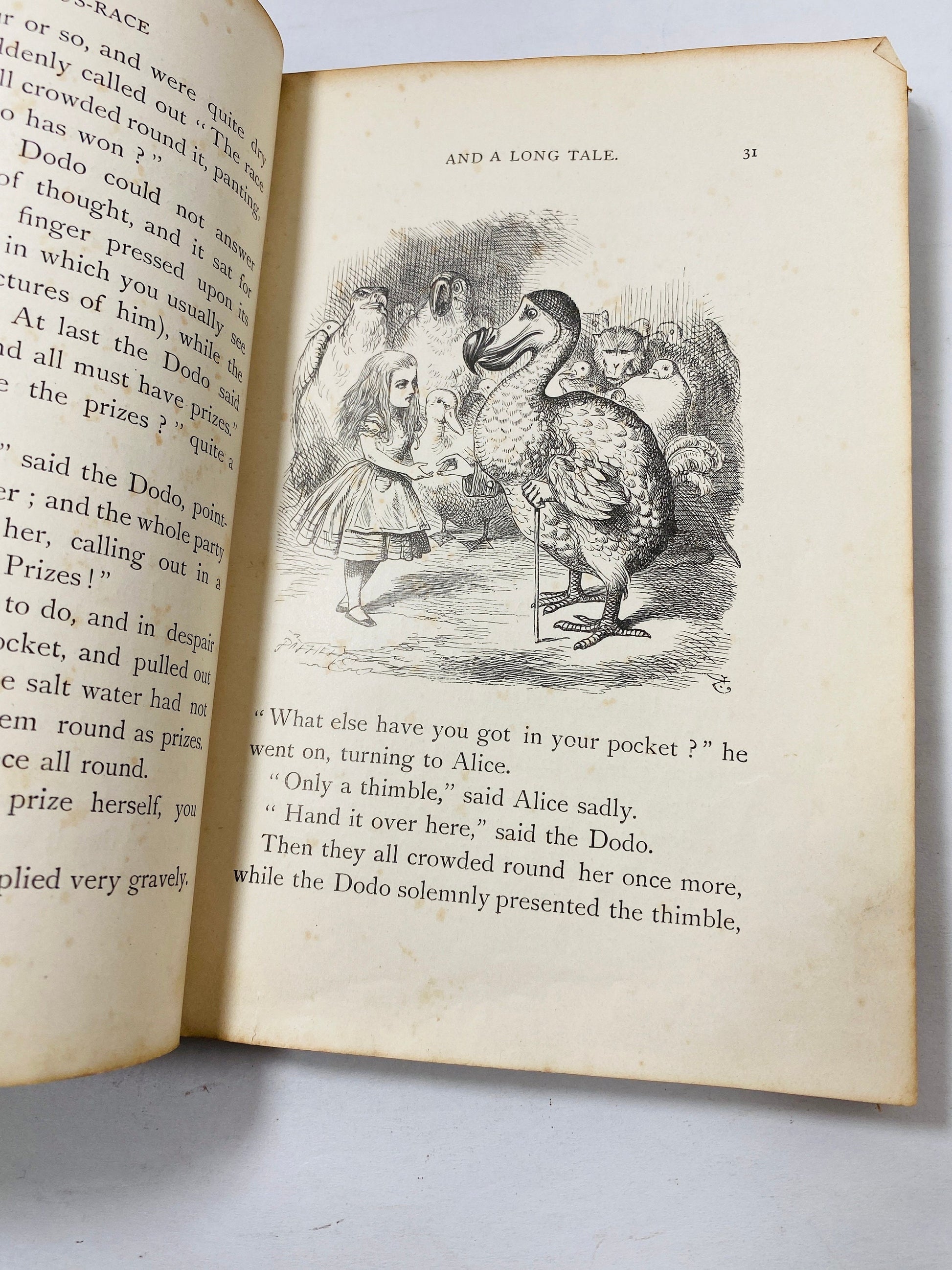 1898 RARE Alice's Adventures in Wonderland Lewis Carroll FIRST Edition 72,000th printing Tenniel Color Frontis