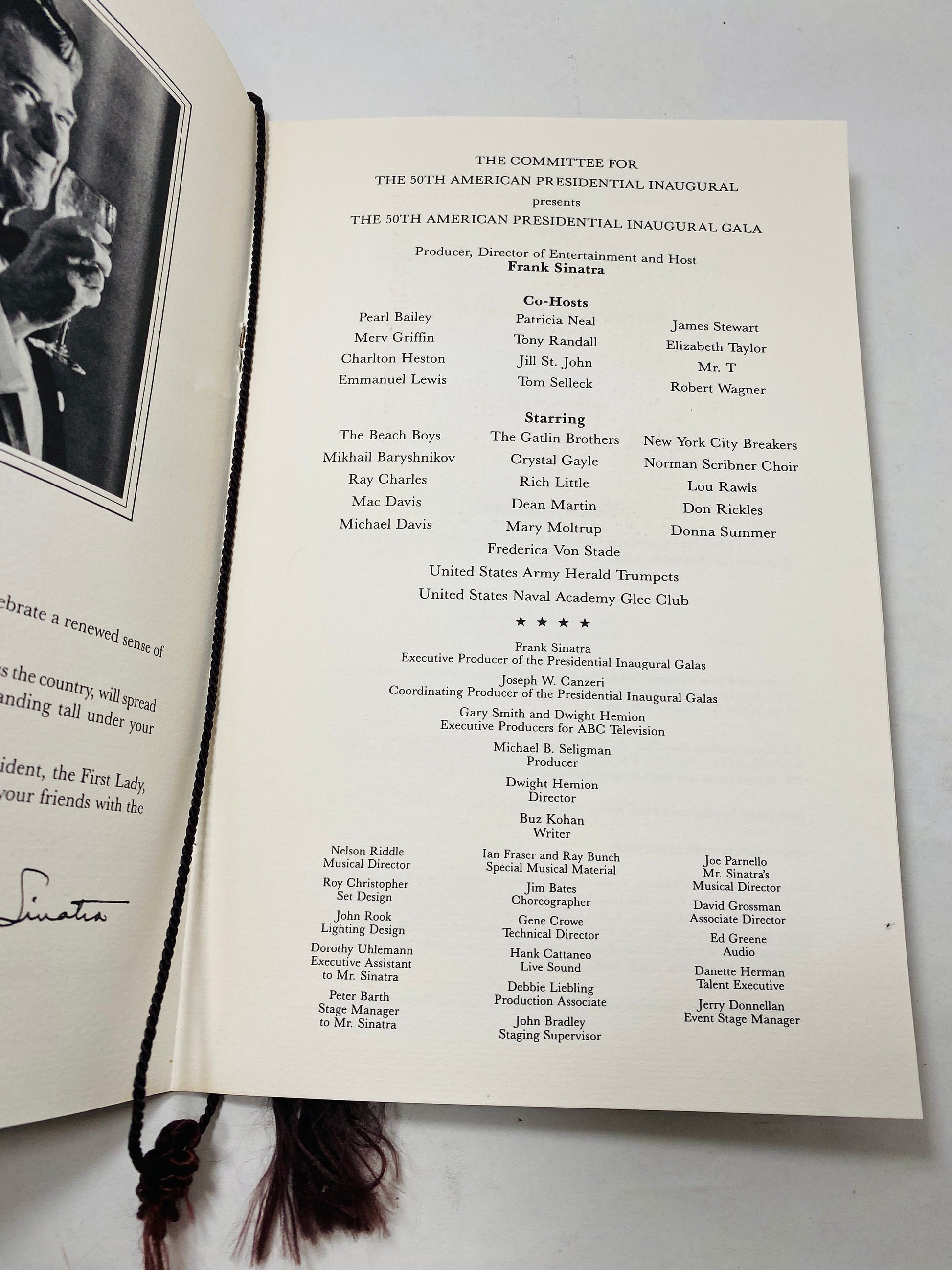 Ronald Reagan 1985 Inauguration & Inaugural Ball Gala Program! Authentic vintage 50th American President. White House George Bush Republican