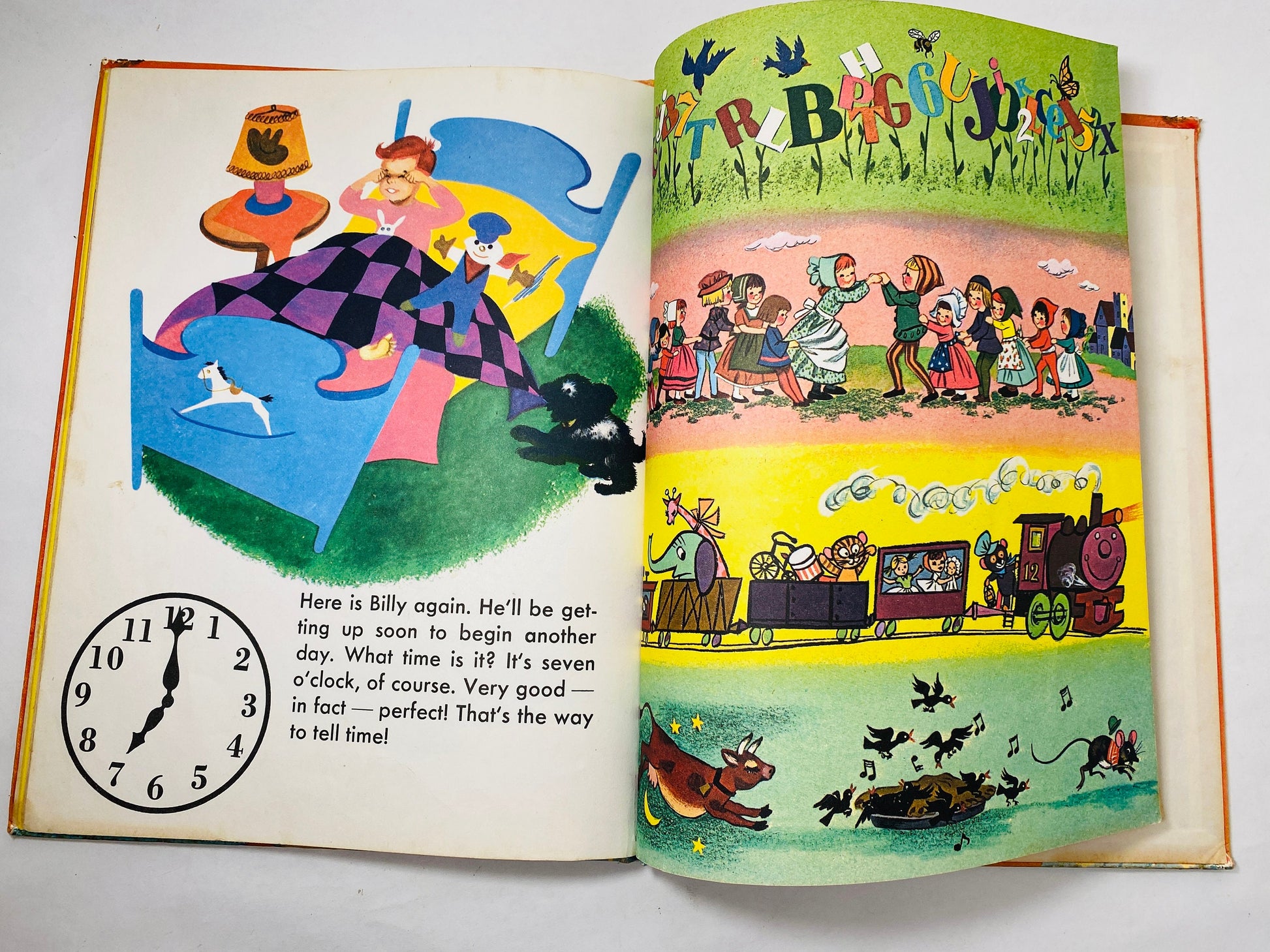 What time is it? Vintage Book about learning how to tell time circa 1974 LARGE childrens book about telling time on a clock educational