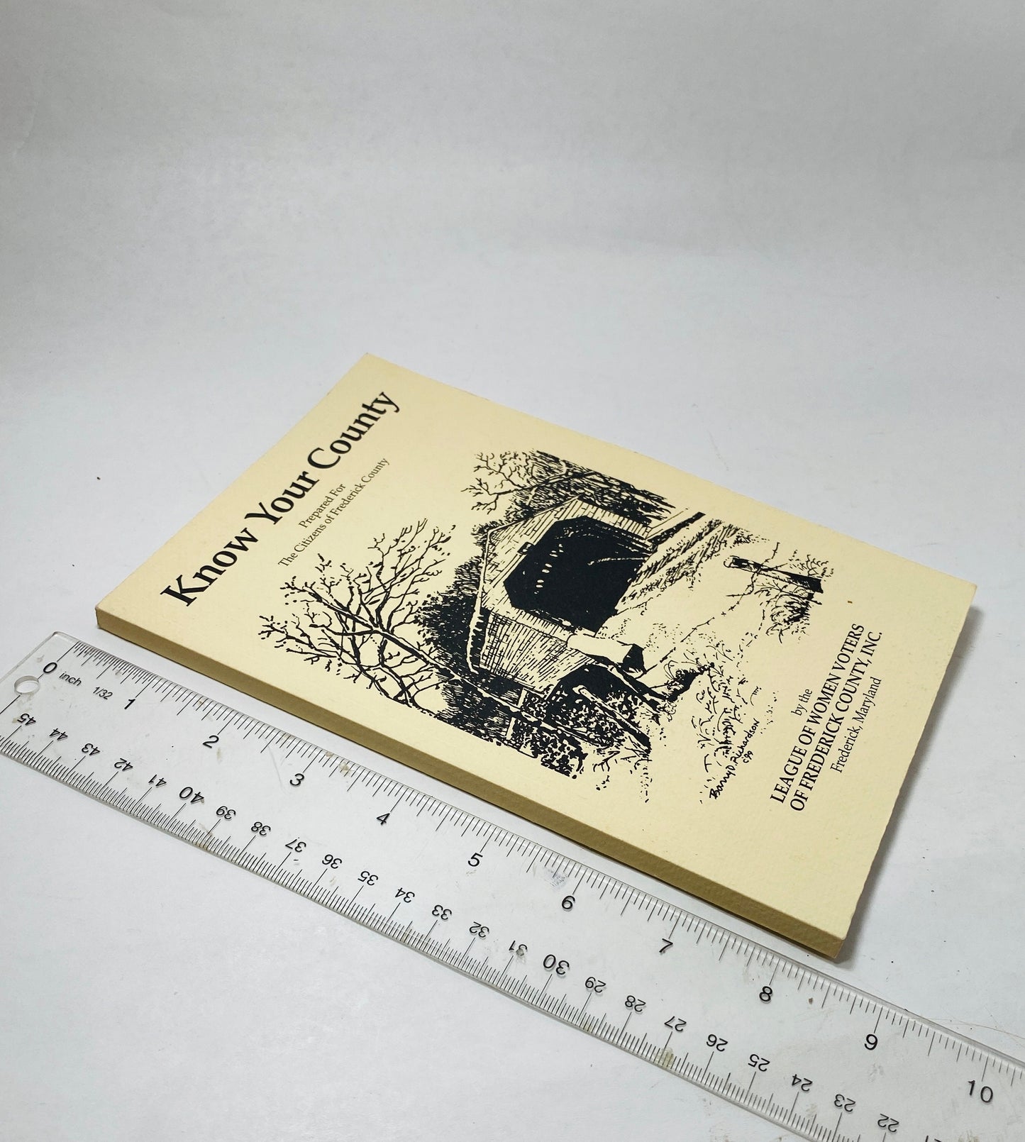 2000 Frederick Maryland county administration and services handbook by the League of Women Voters with covered bridge illustration on cover