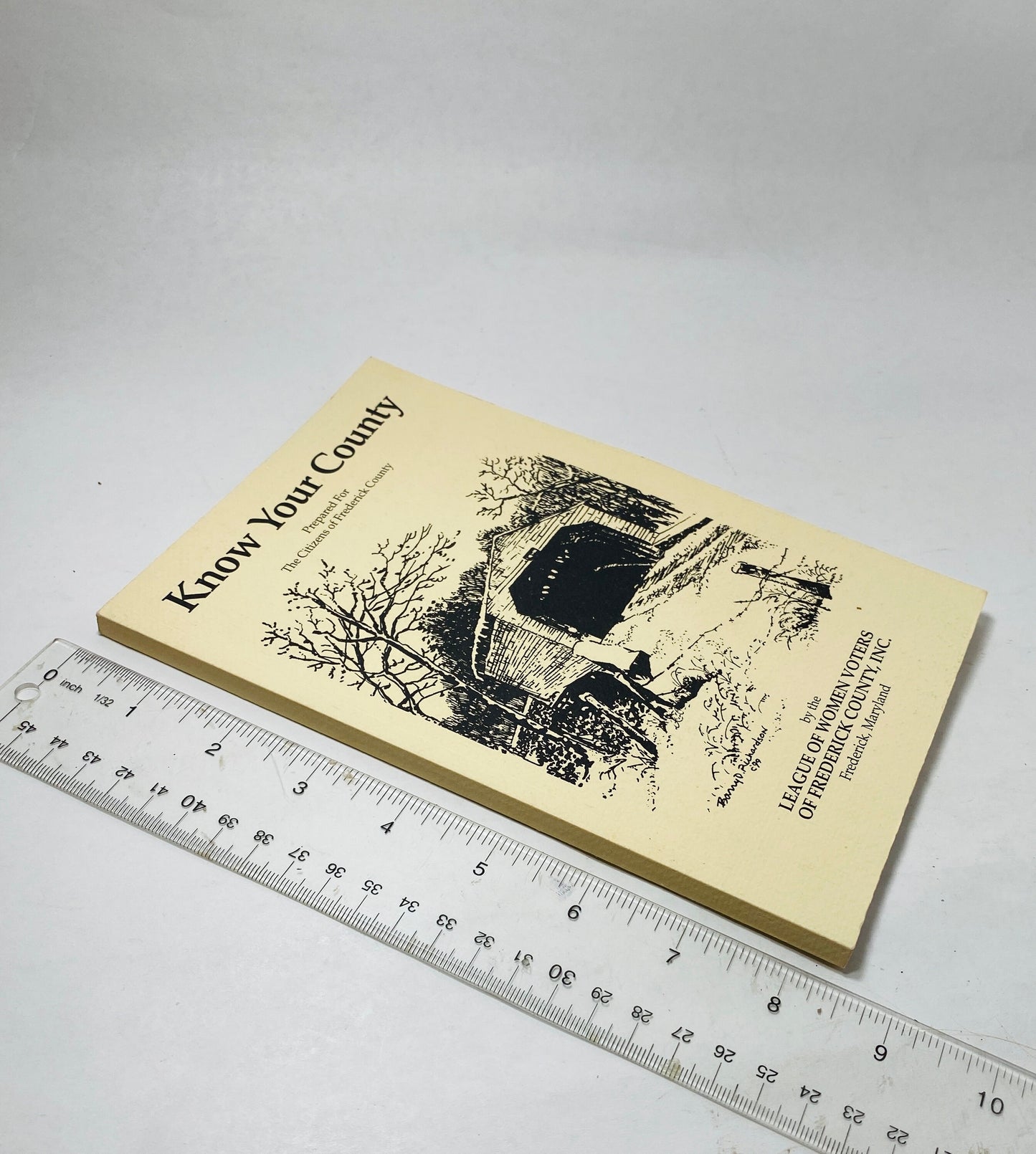 2000 Frederick Maryland county administration and services handbook by the League of Women Voters with covered bridge illustration on cover