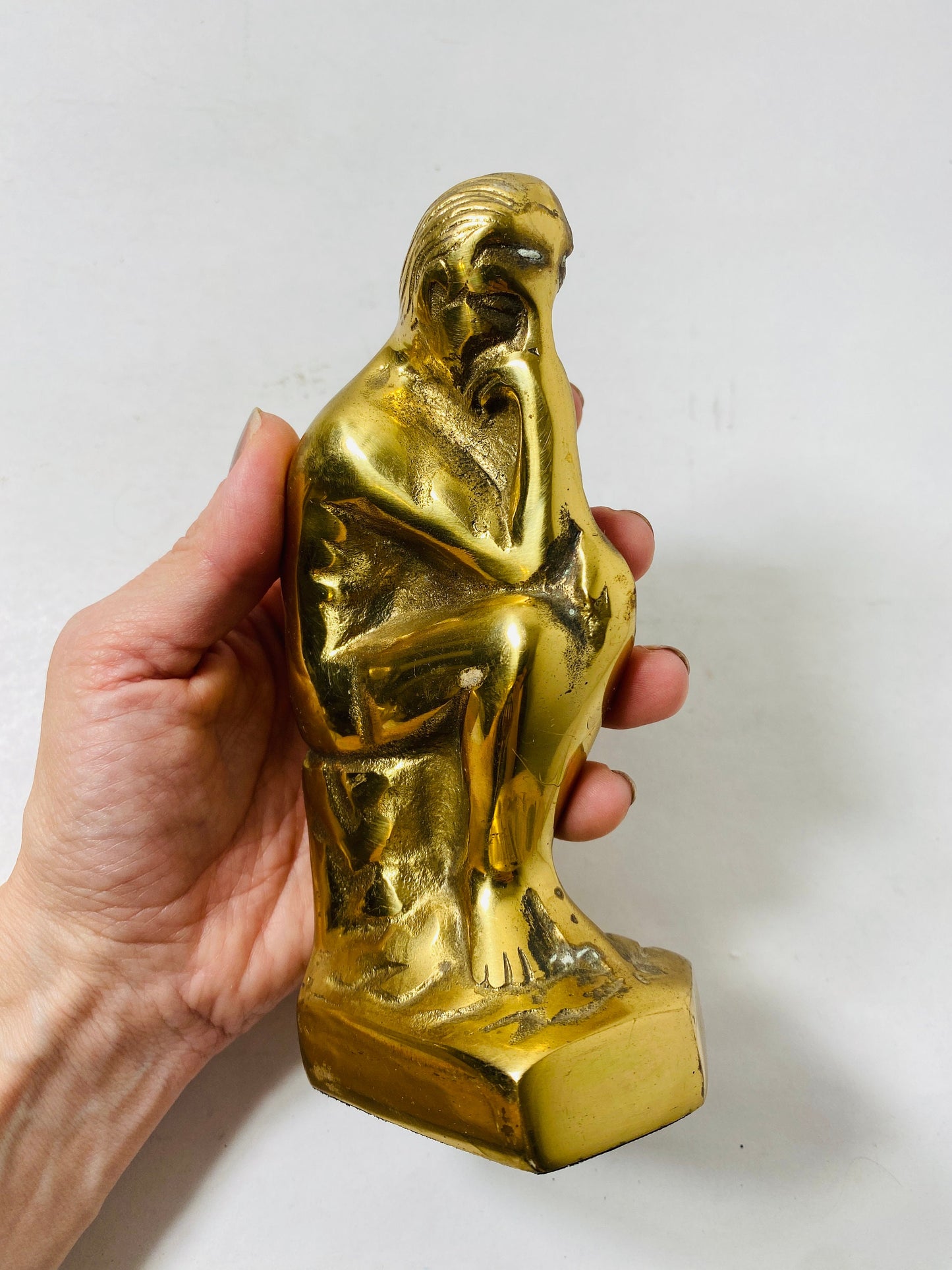 Stunning Rodin's Thinker vintage bookends made of heavy brass. Bronzetone Gold metal Art Deco. Library Office decor