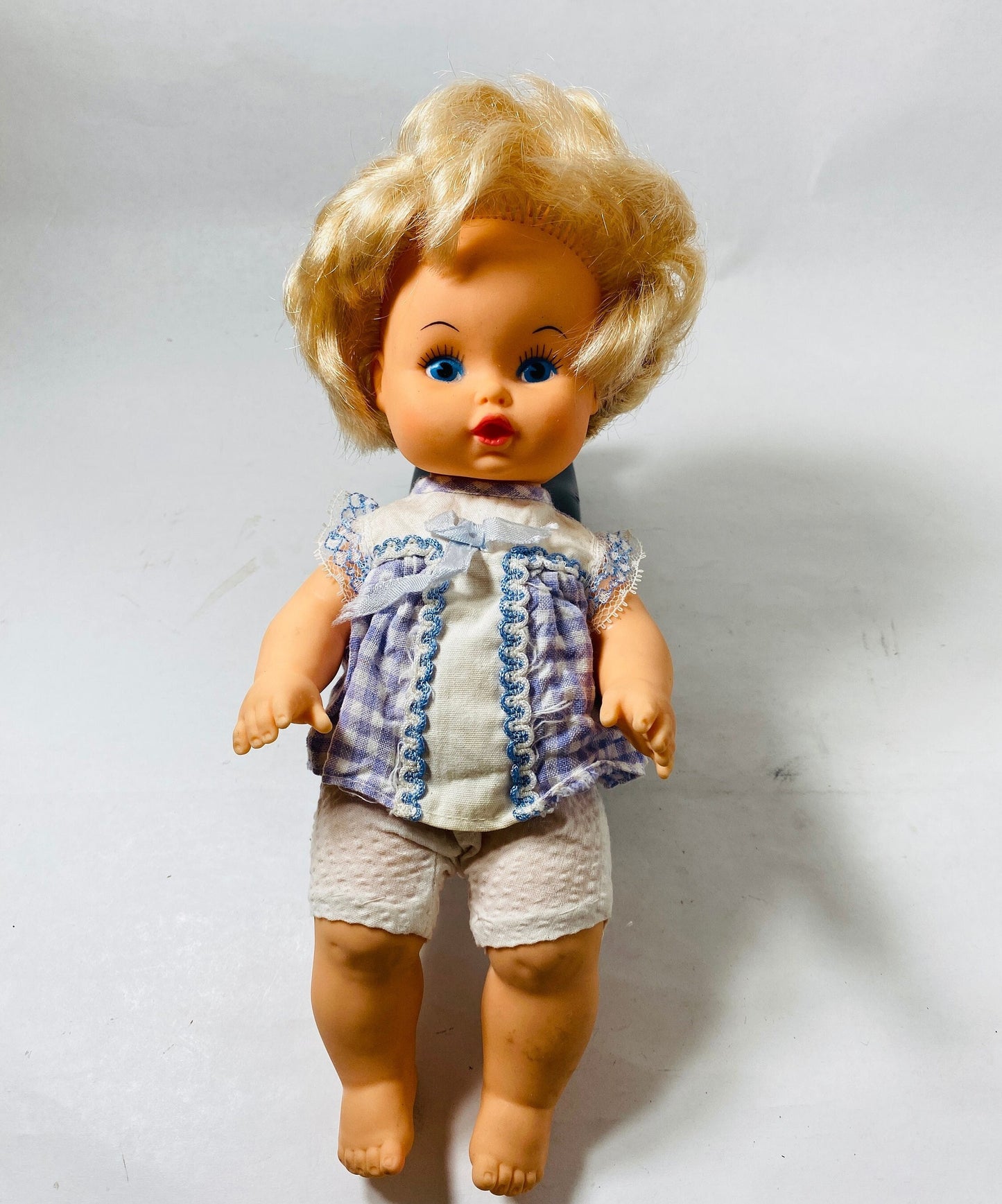 Vintage Playmates 1974 blonde wet and dry doll with original dress! Collectible Hard Plastic body clothing Nursery