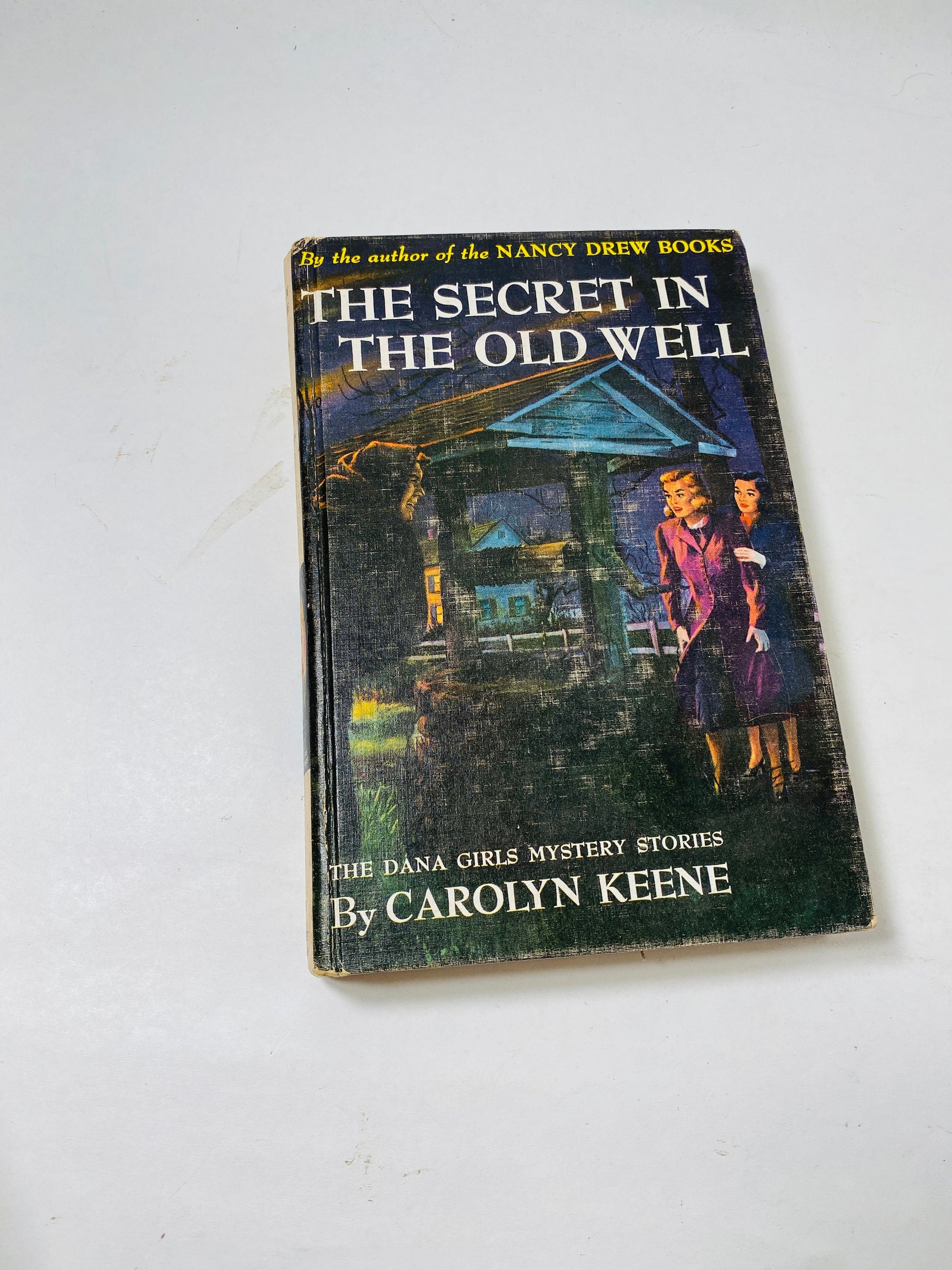 1960 Nancy Drew vintage book Carolyn Keene picture cover green & white endpapers Mystery Crossroads Secret Old Well Clue Cobweb Shadow Tower