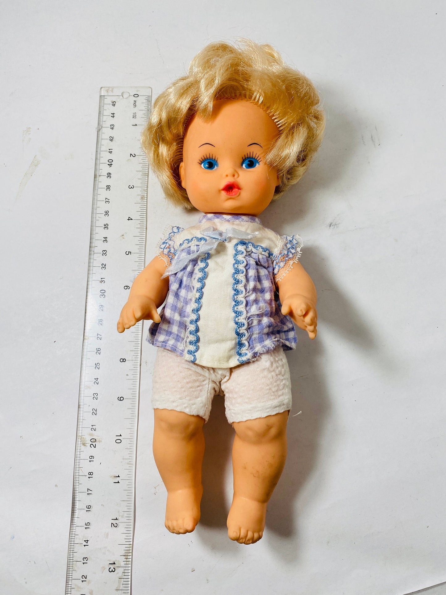 Vintage Playmates 1974 blonde wet and dry doll with original dress! Collectible Hard Plastic body clothing Nursery