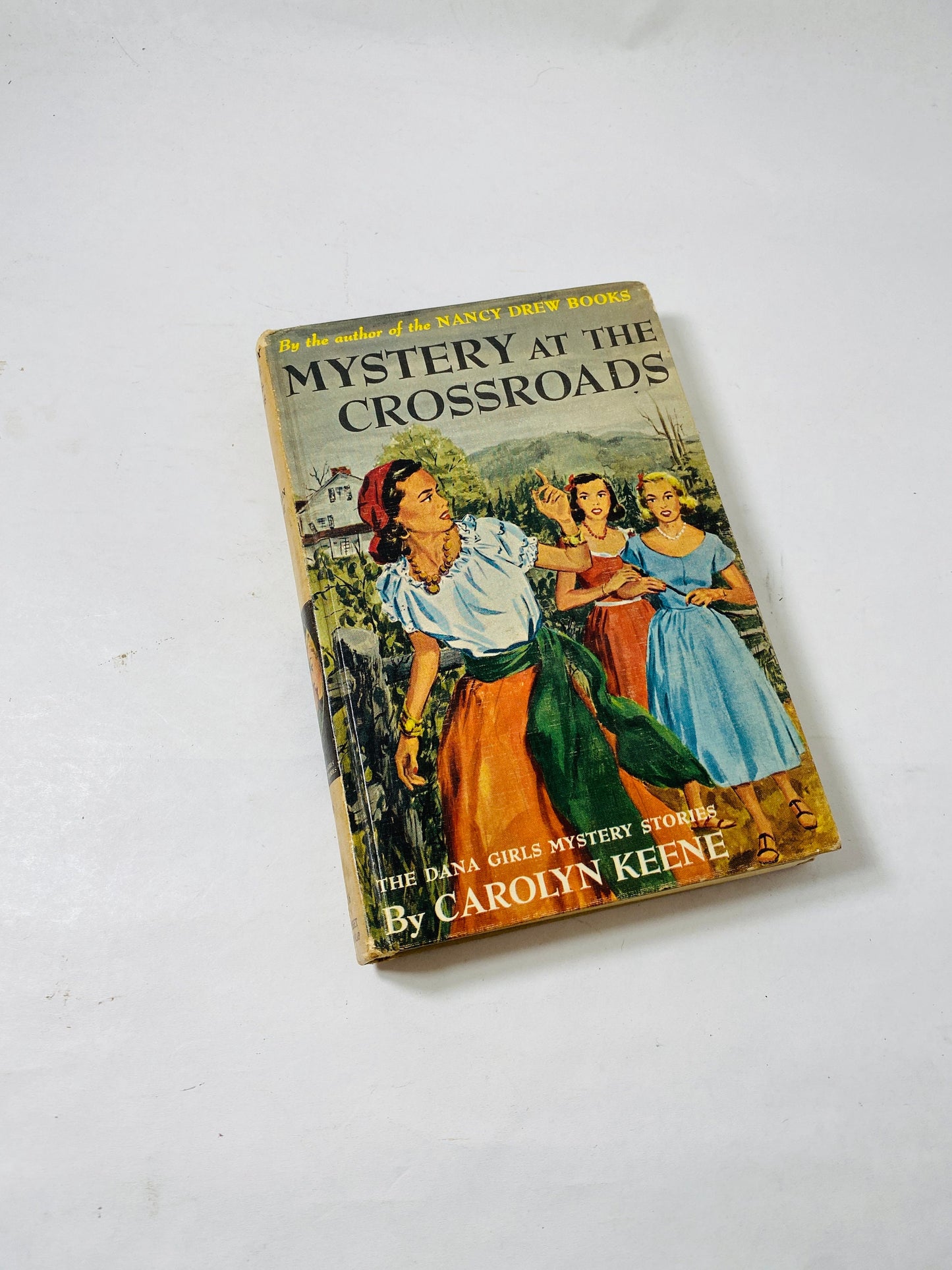 1960 Nancy Drew vintage book Carolyn Keene picture cover green & white endpapers Mystery Crossroads Secret Old Well Clue Cobweb Shadow Tower