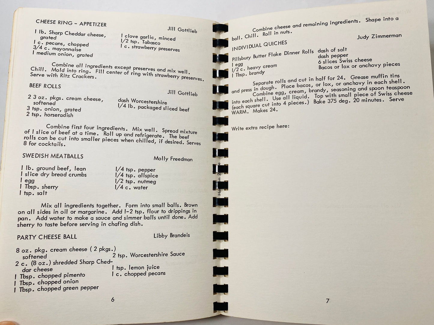 NCJW Houston Texas vintage Jewish Women Cookbook circa 1980 Recipes Passover Rosh Hashanah Creative Cooking cuisine Real Good Cookin' Y'All