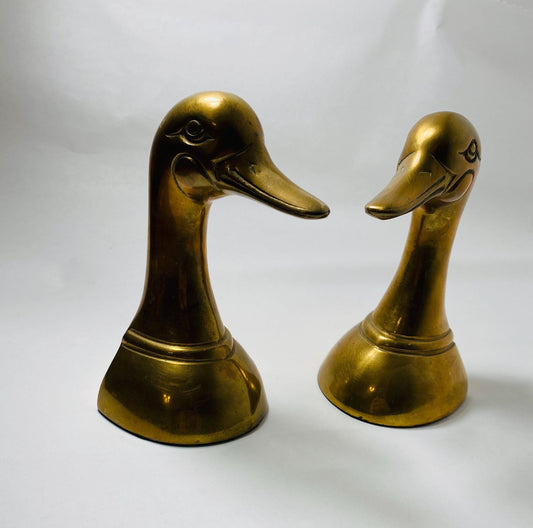 Mid-century brass pair of duck bookends circa 1950s Great gift for a library or office. Perfect for the sportsman! Elegant gold decor.