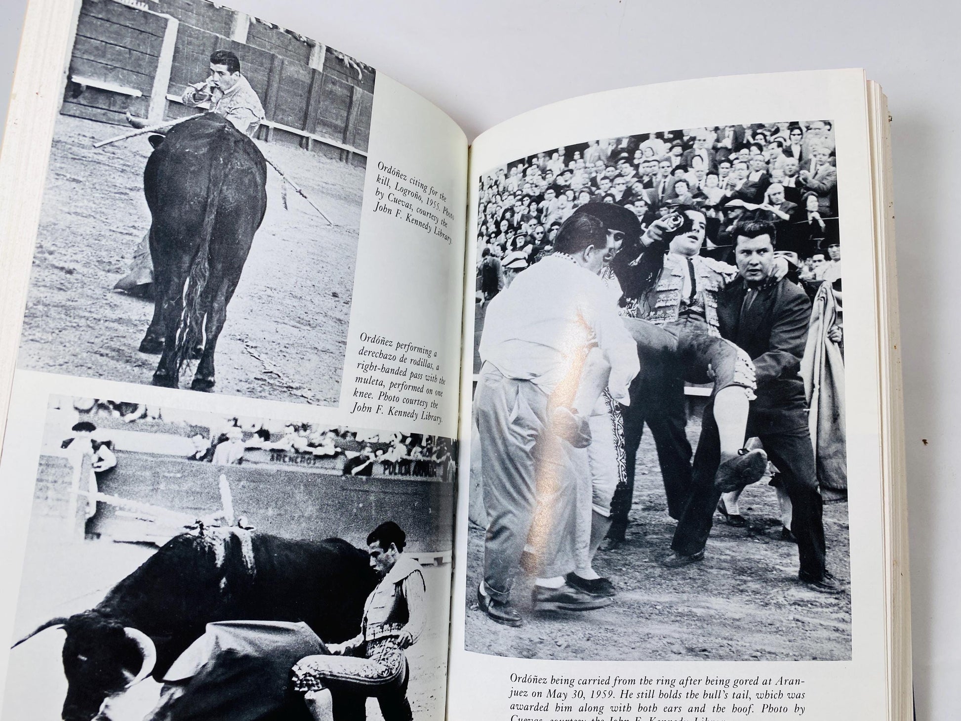 Dangerous Summer by Ernest Hemingway FIRST EDITION vintage book about bullfights by two great rival matadors, Ordonez and Dominguin.