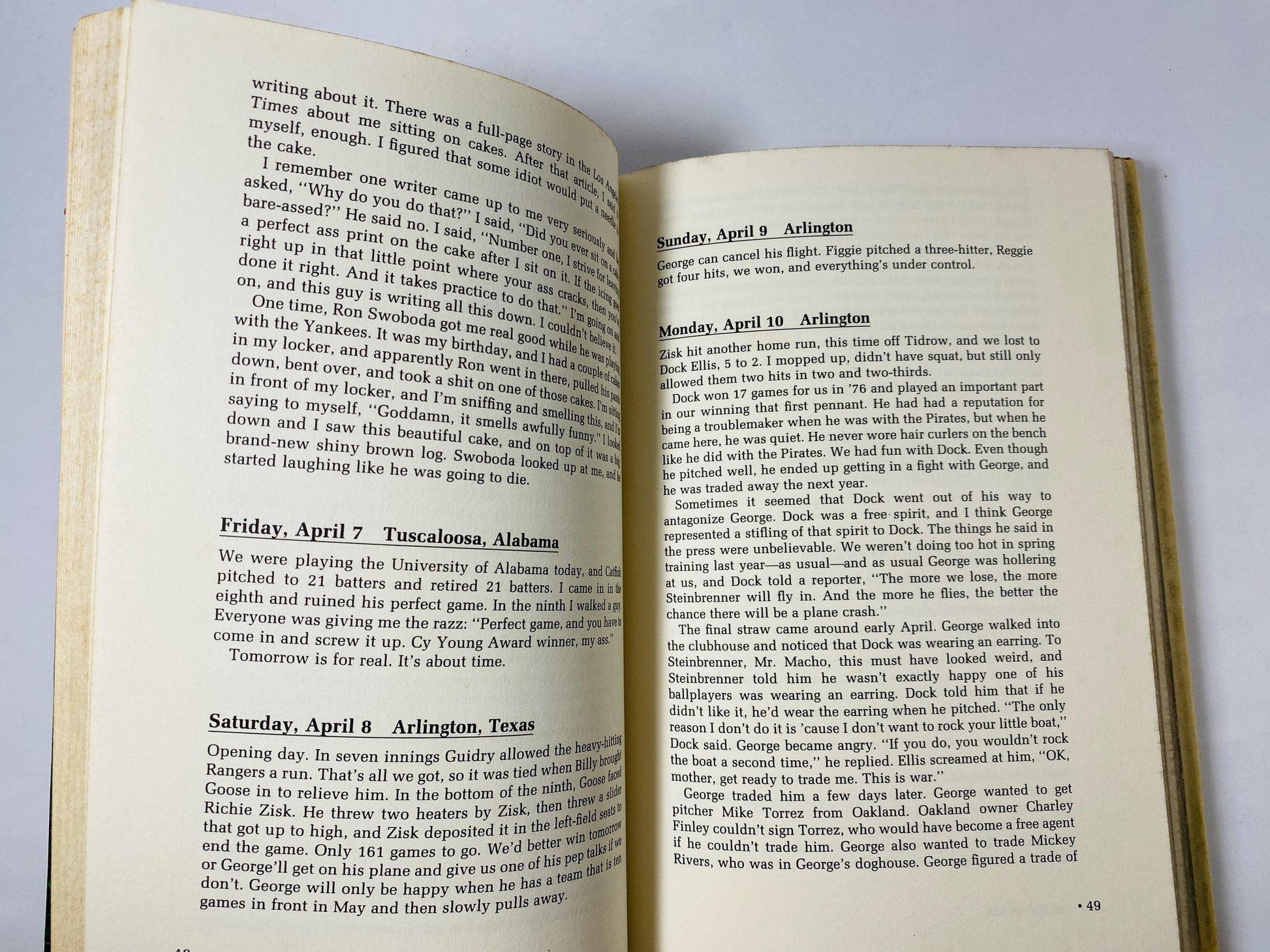 The Bronx Zoo Vintage book circa 1979 Lyle won the Al Cy Young pitching in relief for the world champion Yankees. Baseball NY