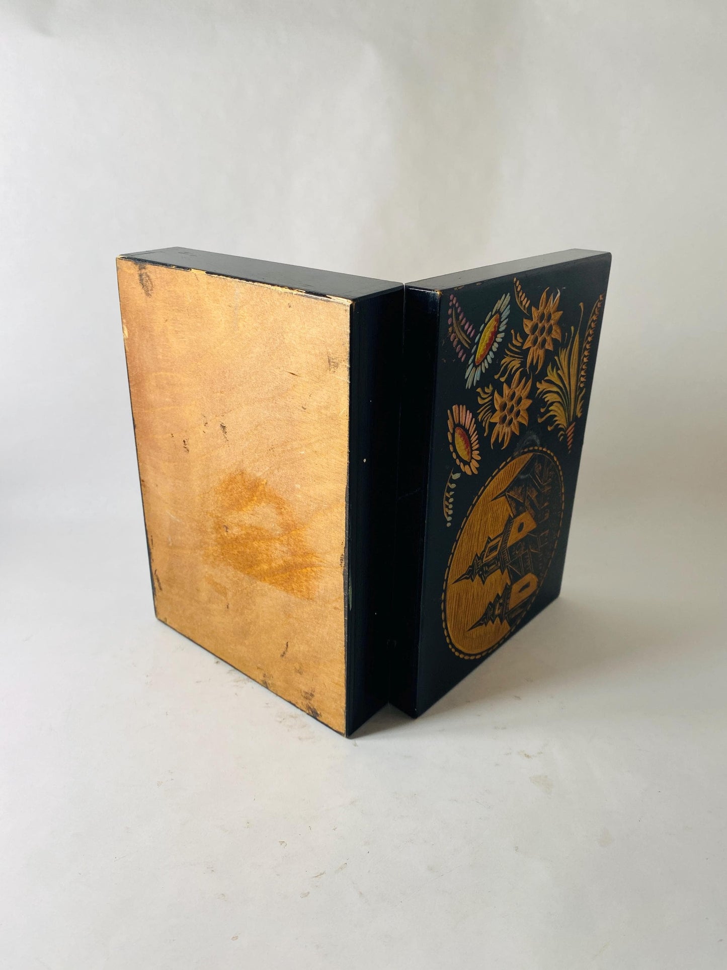 Vintage Hand Carved Wooden Keepsake Box Black Lacquer Folk Art Floral Church Scene Jewelry Trinket Box Ruciane circa 1960s