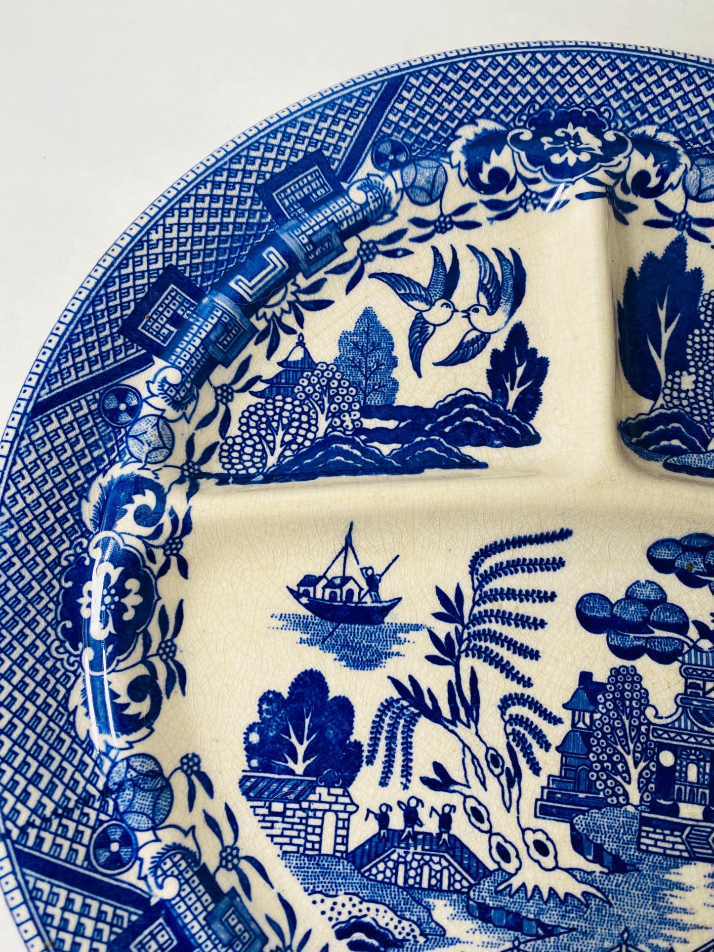 1930s Vintage Moriyama Blue Willow porcelain 10" divided plate Made in Japan grill partitioned cottage decor