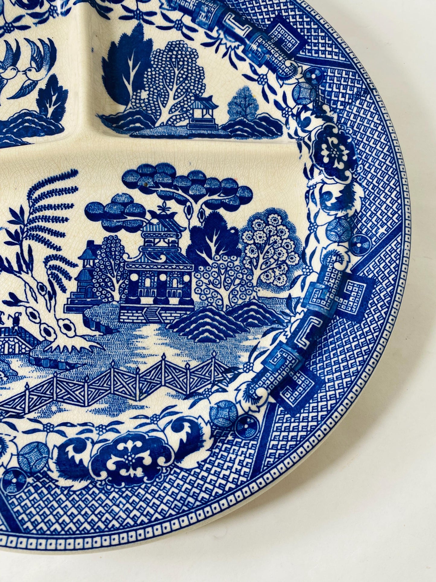 1930s Vintage Moriyama Blue Willow porcelain 10" divided plate Made in Japan grill partitioned cottage decor