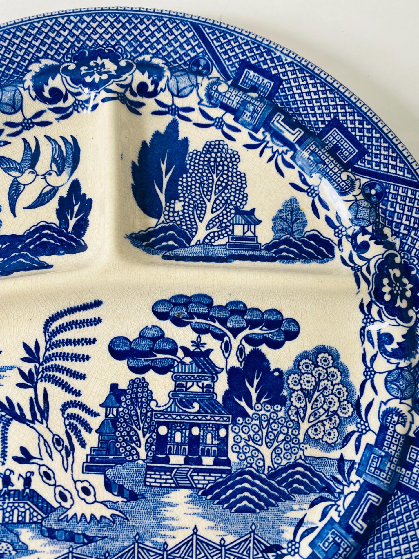 1930s Vintage Moriyama Blue Willow porcelain 10" divided plate Made in Japan grill partitioned cottage decor