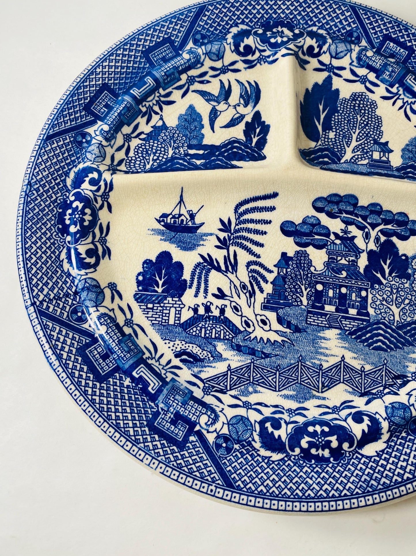 1930s Vintage Moriyama Blue Willow porcelain 10" divided plate Made in Japan grill partitioned cottage decor