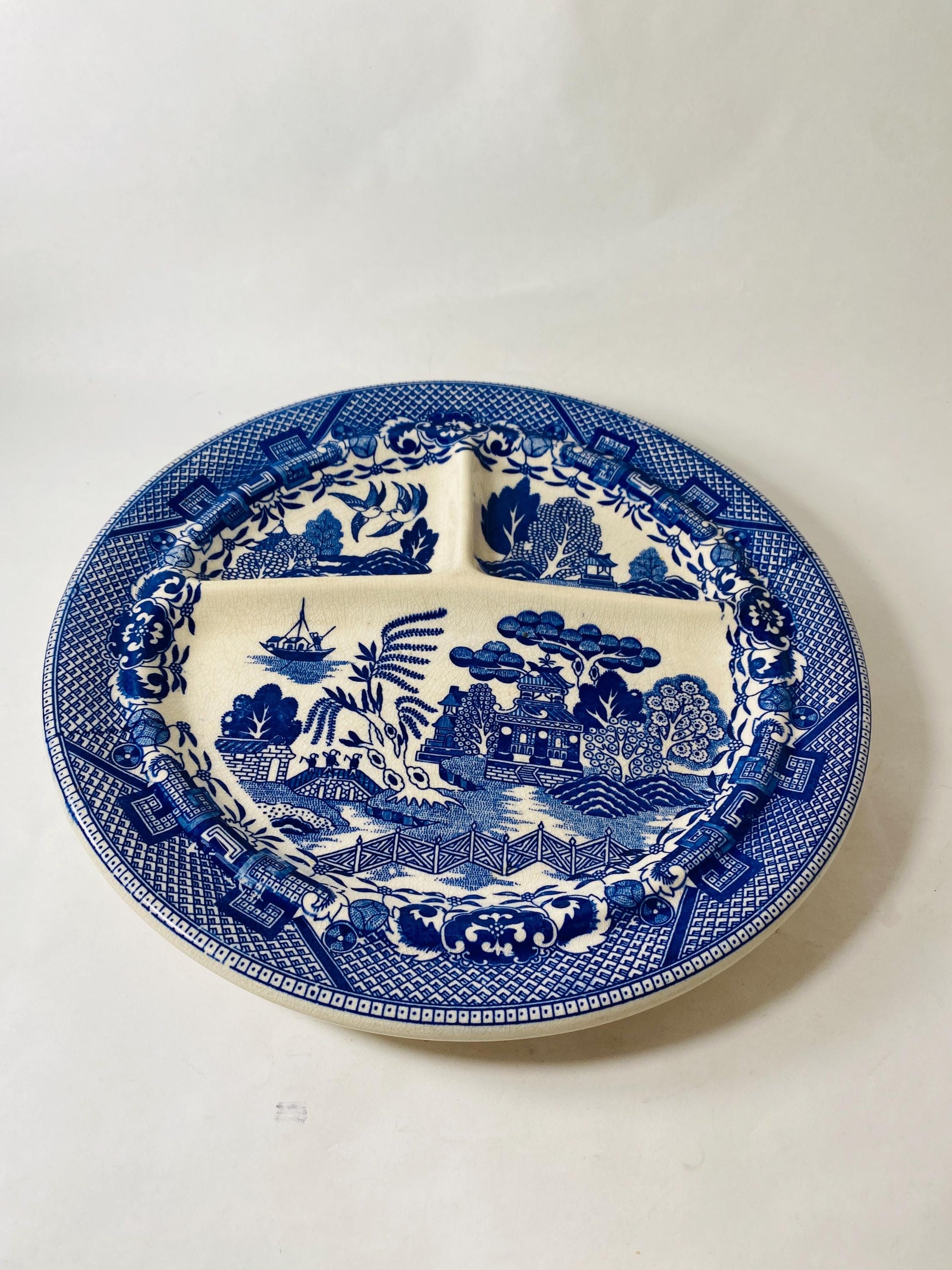 1930s Vintage Moriyama Blue Willow porcelain 10" divided plate Made in Japan grill partitioned cottage decor