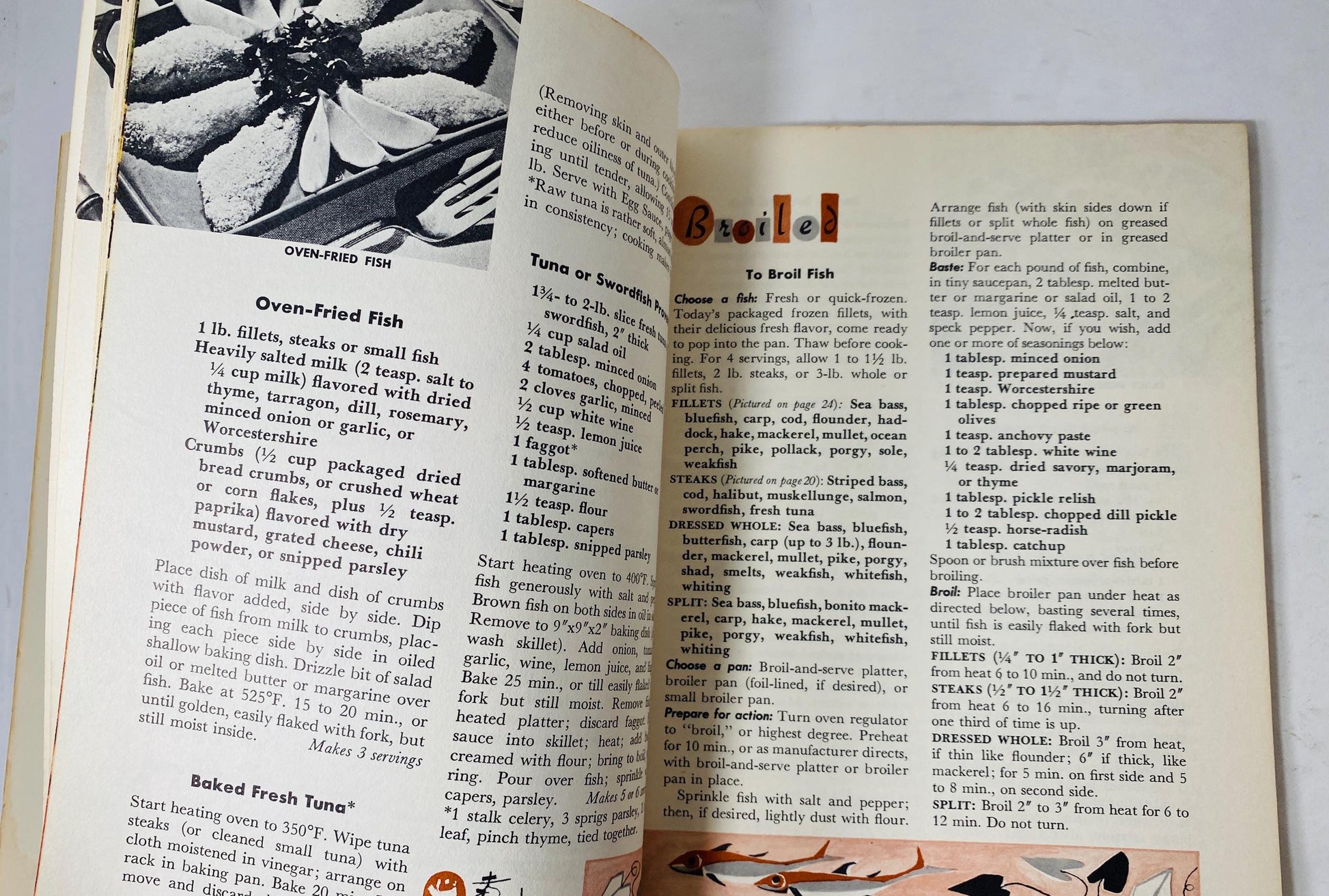 1958 Fish & Seafood Cook vintage booklet Recipe cookbook all-American dishes Clam chowder bean soup Boston brown bread
