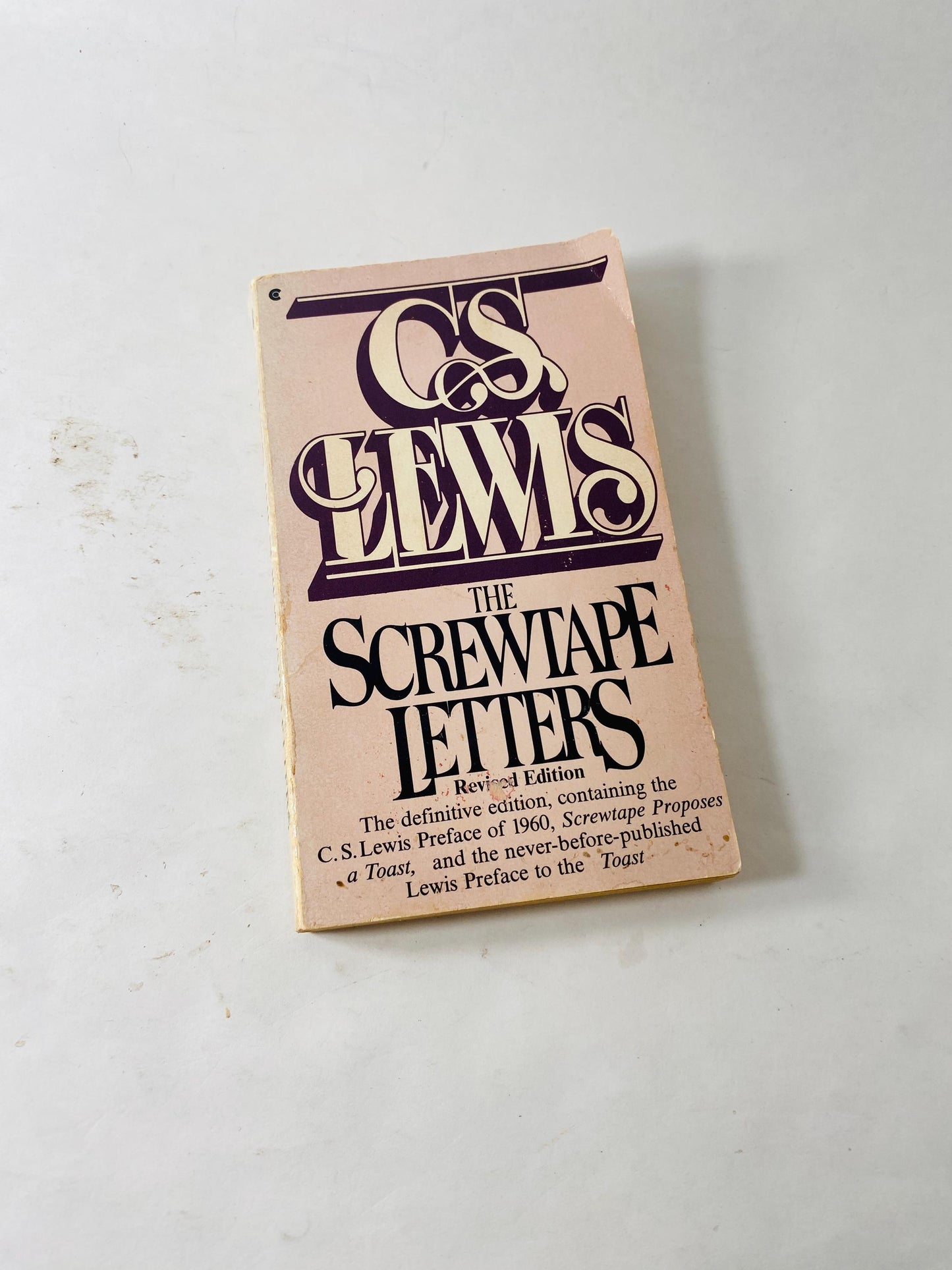 Screwtape Letters by CS Lewis Vintage paperback book circa 1982 about Christianity and God's intervention