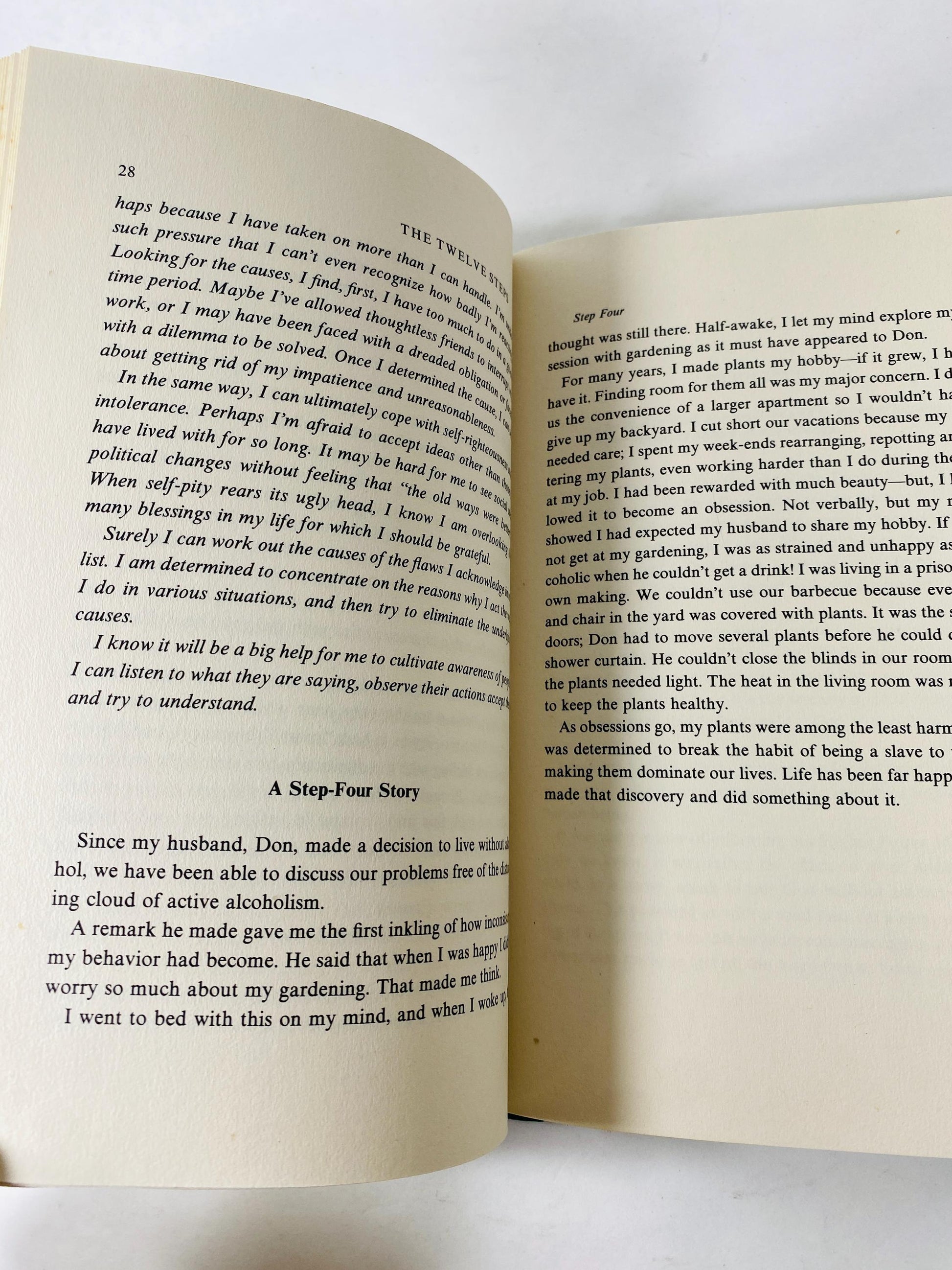 1981 Twelve Steps & Twelve Traditions Vintage Alcoholics Anonymous book EARLY PRINTING Recovery AA sobriety Al-anon 12 program HelenK