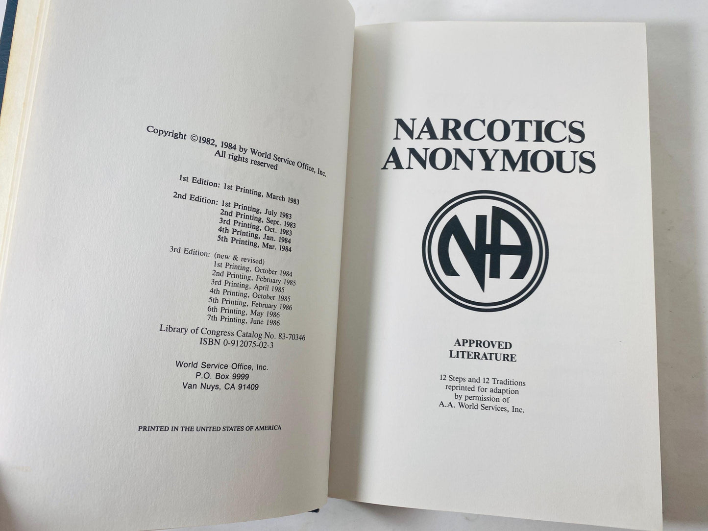 1986 Narcotics Anonymous Twelve Step Vintage NA book Third edition 3rd Recovery drug rehab, sobriety Al-anon 12 step program HelenK