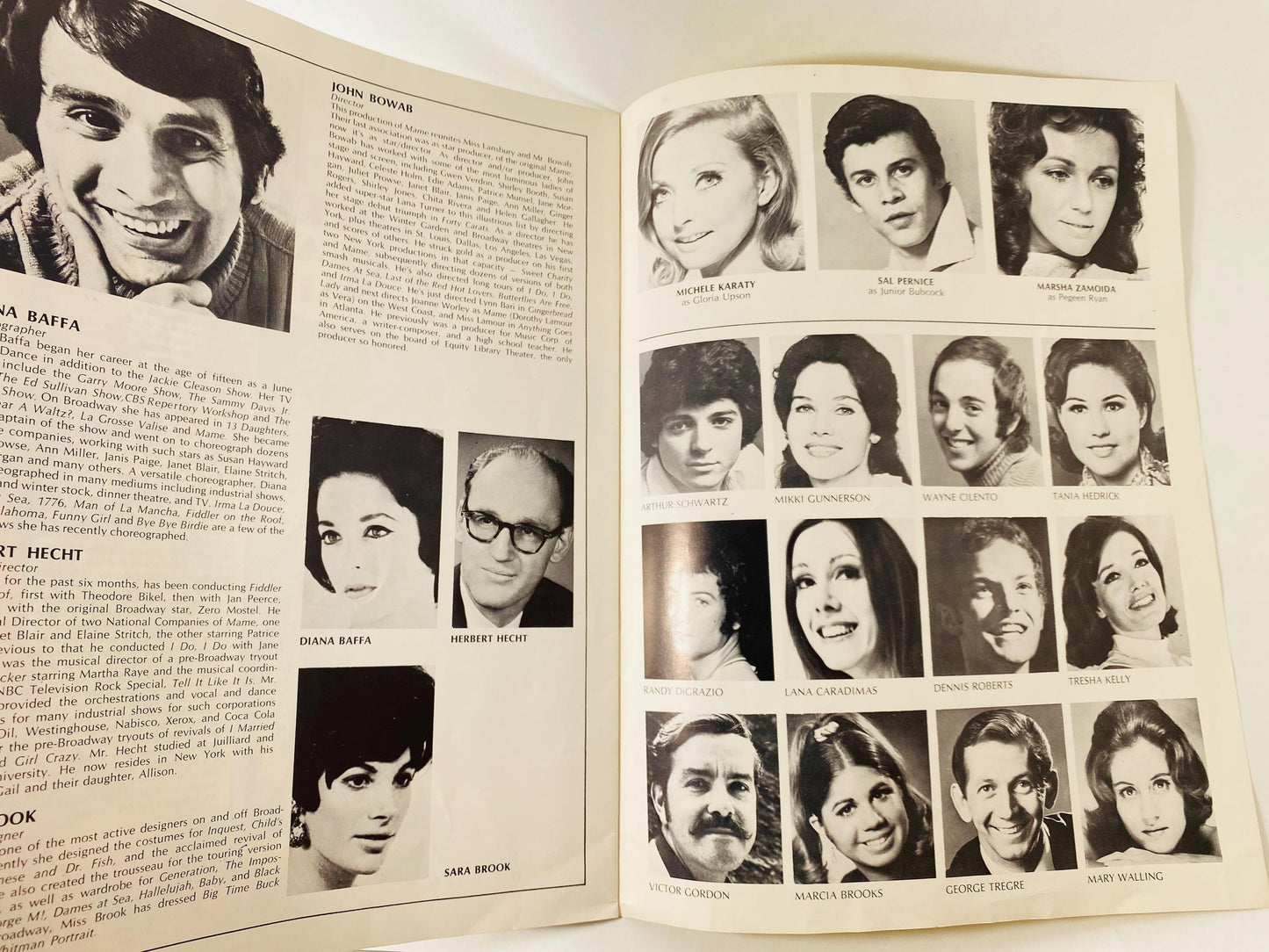 1971 Mame Souvenir Program featuring Angela Lansbury Musical Theater Program Vintage Broadway Tour Memorabilia Mod Yellow Cover Art