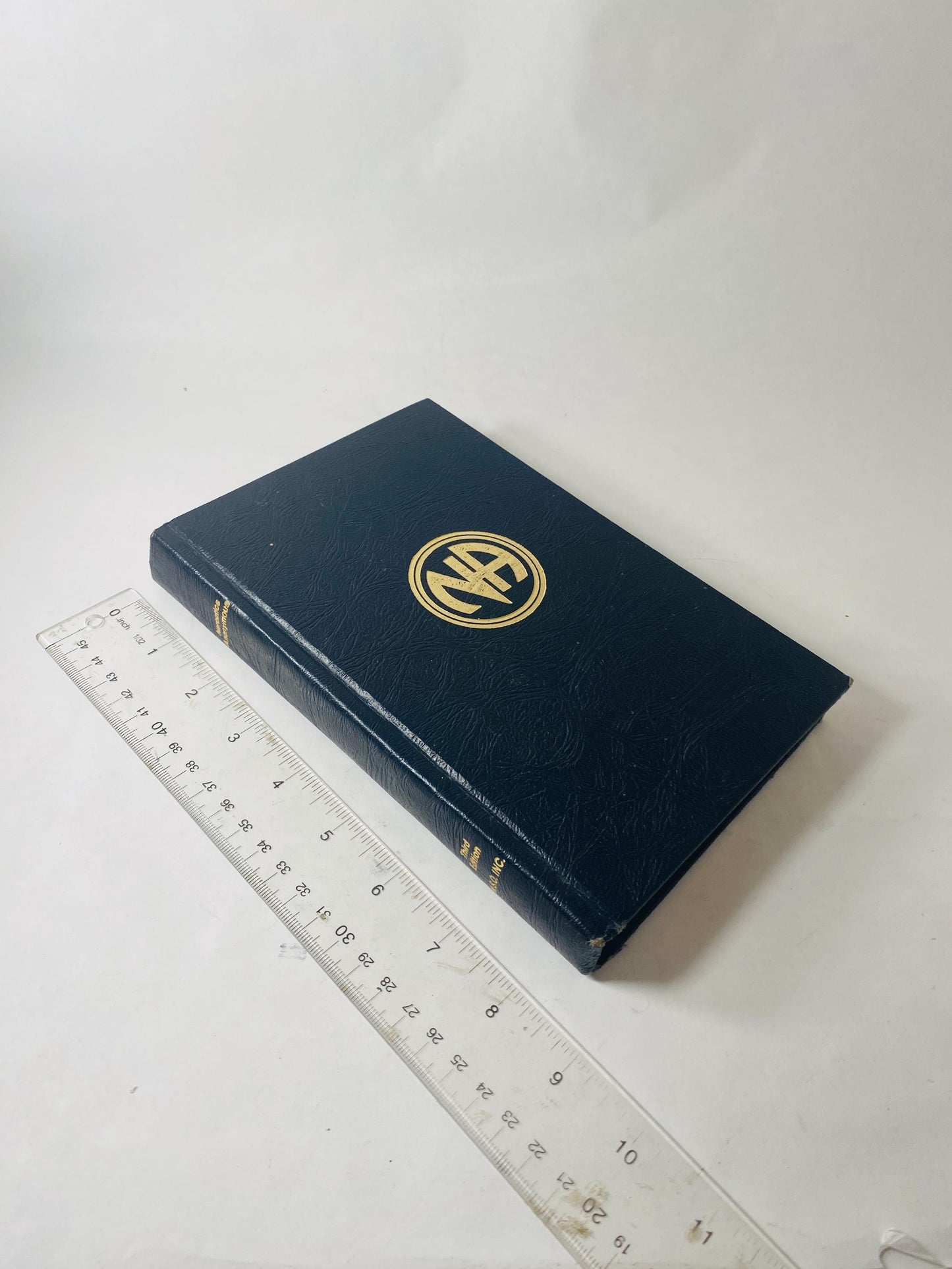 1986 Narcotics Anonymous Twelve Step Vintage NA book Third edition 3rd Recovery drug rehab, sobriety Al-anon 12 step program HelenK