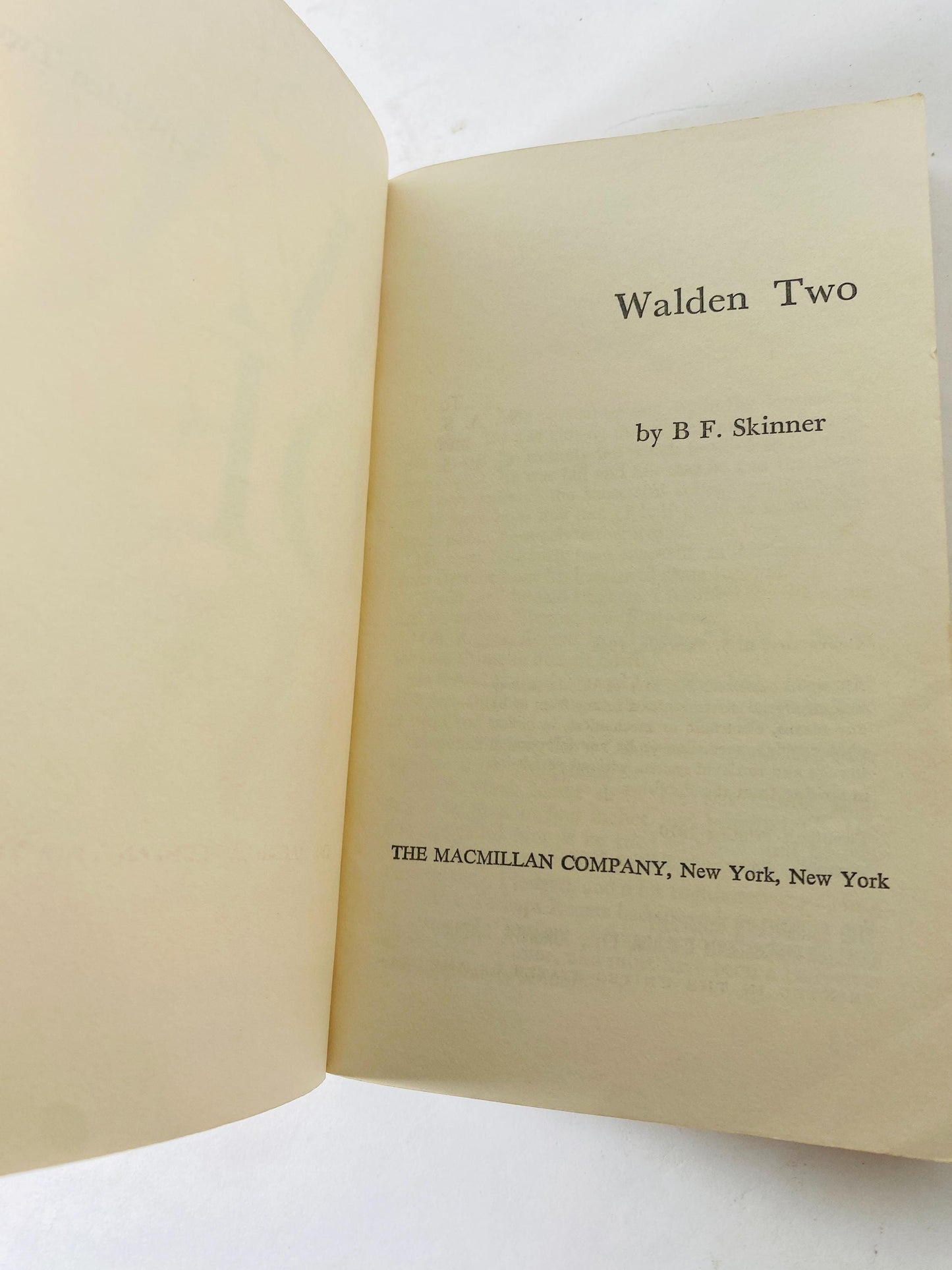 Waden Two vintage paperback book BF Skinner Abnormal Psychology unique psychology gift psychoanalysis psychiatry demons Behaviorism Utopian