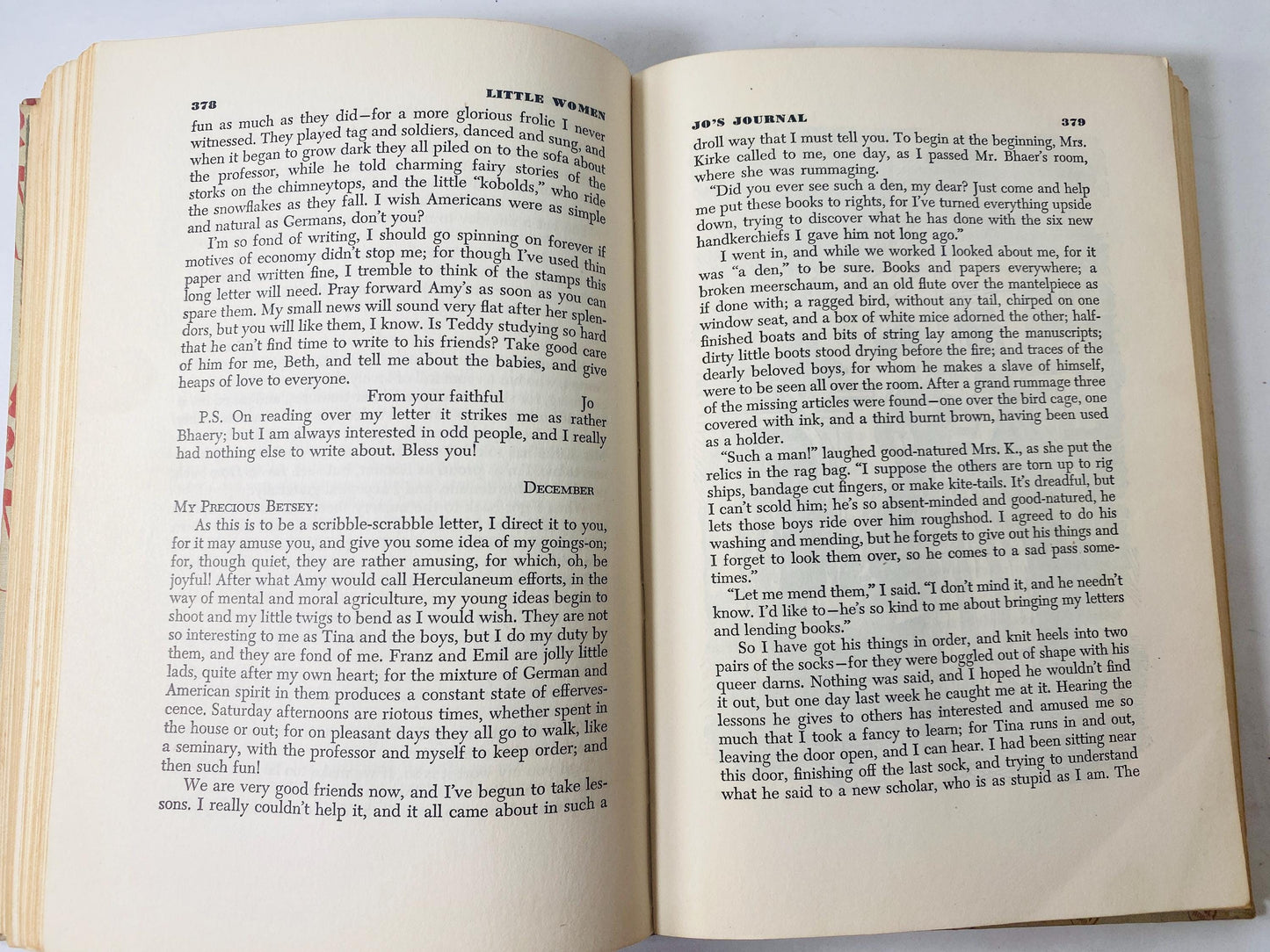 Little Women or Meg Jo Beth and Amy by Louisa May Alcott vintage book circa 1947 Illustrated Junior Library. Gift home decor