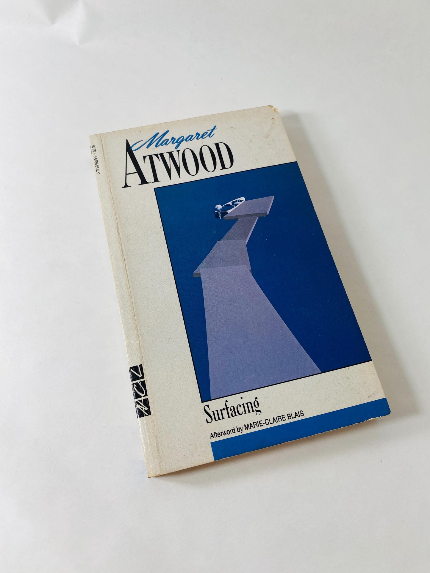 Surfacing vintage paperback book by Margaret Atwood author of the Handmaid's Tale psychological feminist themes patriarchy nationalism