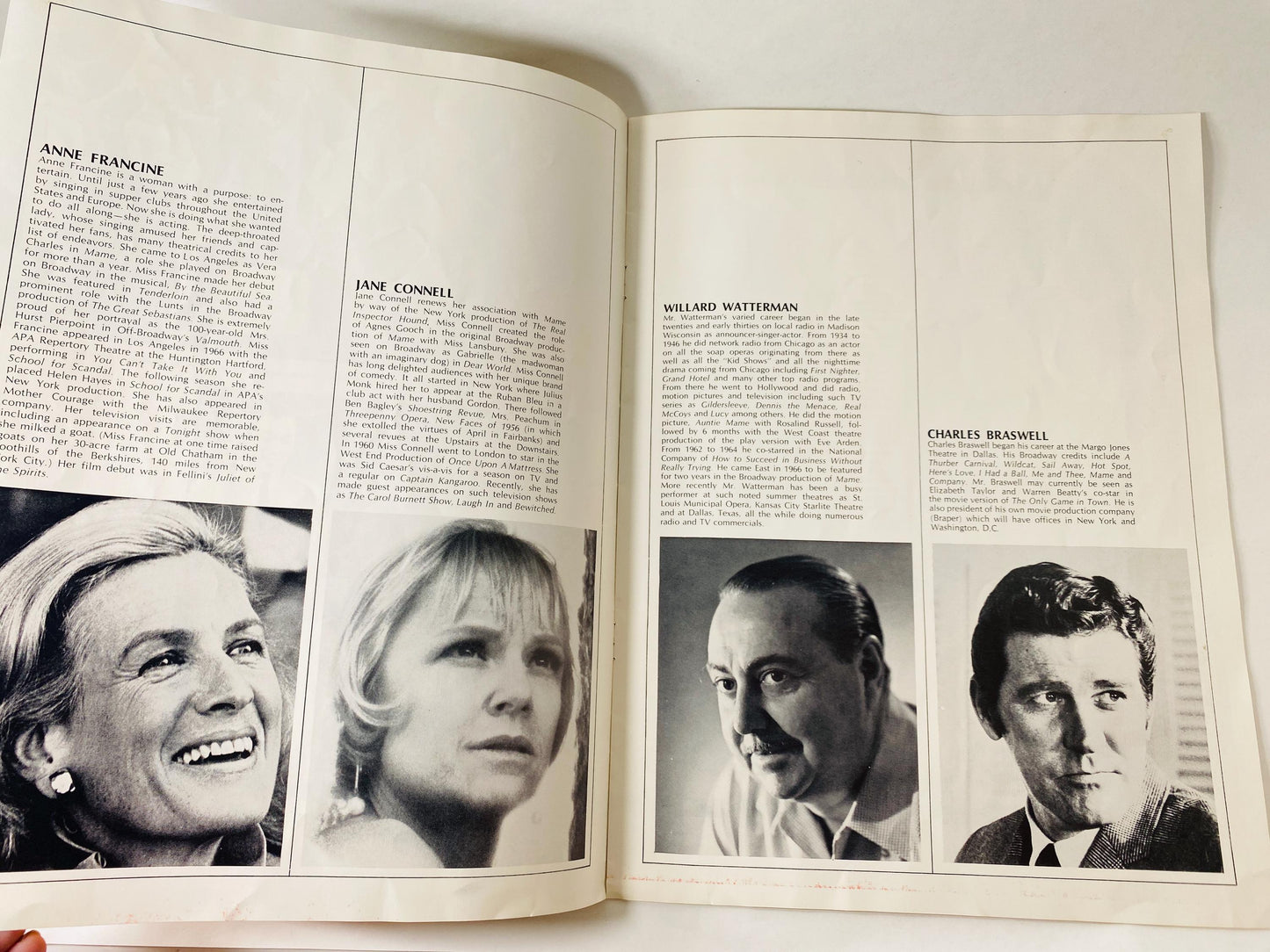 1971 Mame Souvenir Program featuring Angela Lansbury Musical Theater Program Vintage Broadway Tour Memorabilia Mod Yellow Cover Art