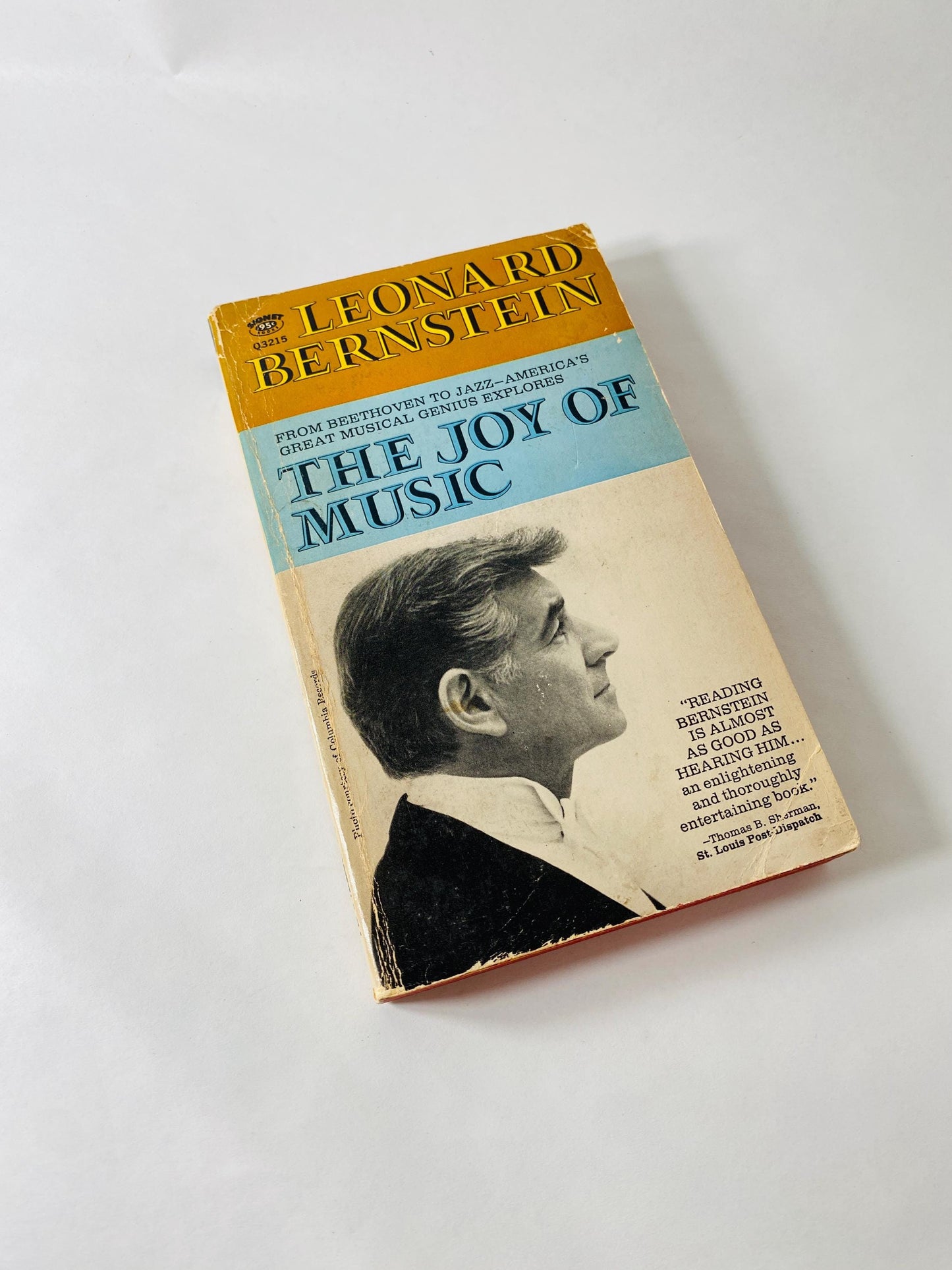 1967 Joy of Music vintage Signet paperback book Conductor Leonard Bernstein Director New York Philharmonic symphony orchestra classical