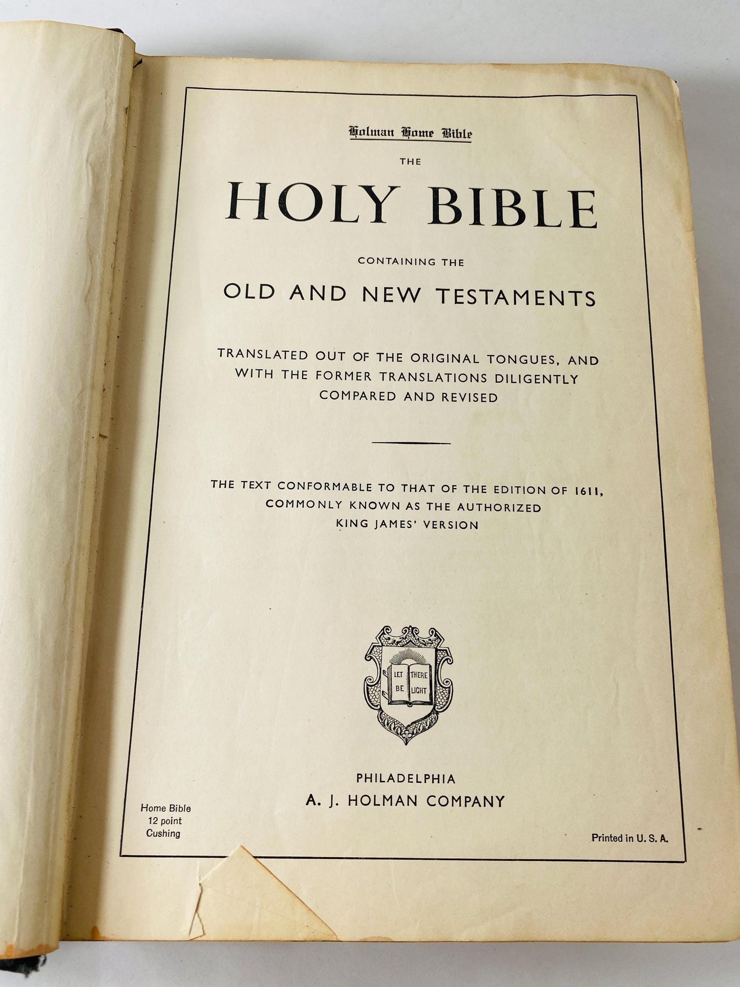 Holman Holy Bible Vintage book King James book New and Old Testaments KJV