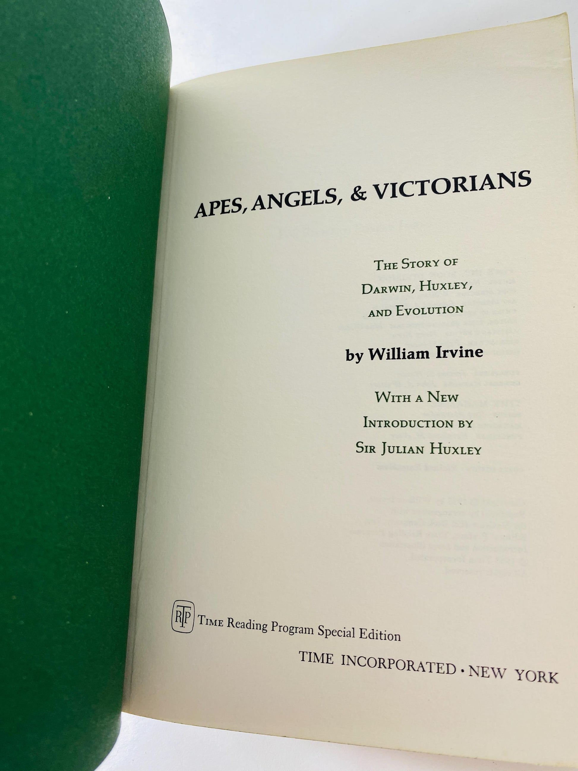 Apes, Angels, & Victorians vintage paperback book about Darwin, Huxley, and Evolution by William Irvine circa 1963
