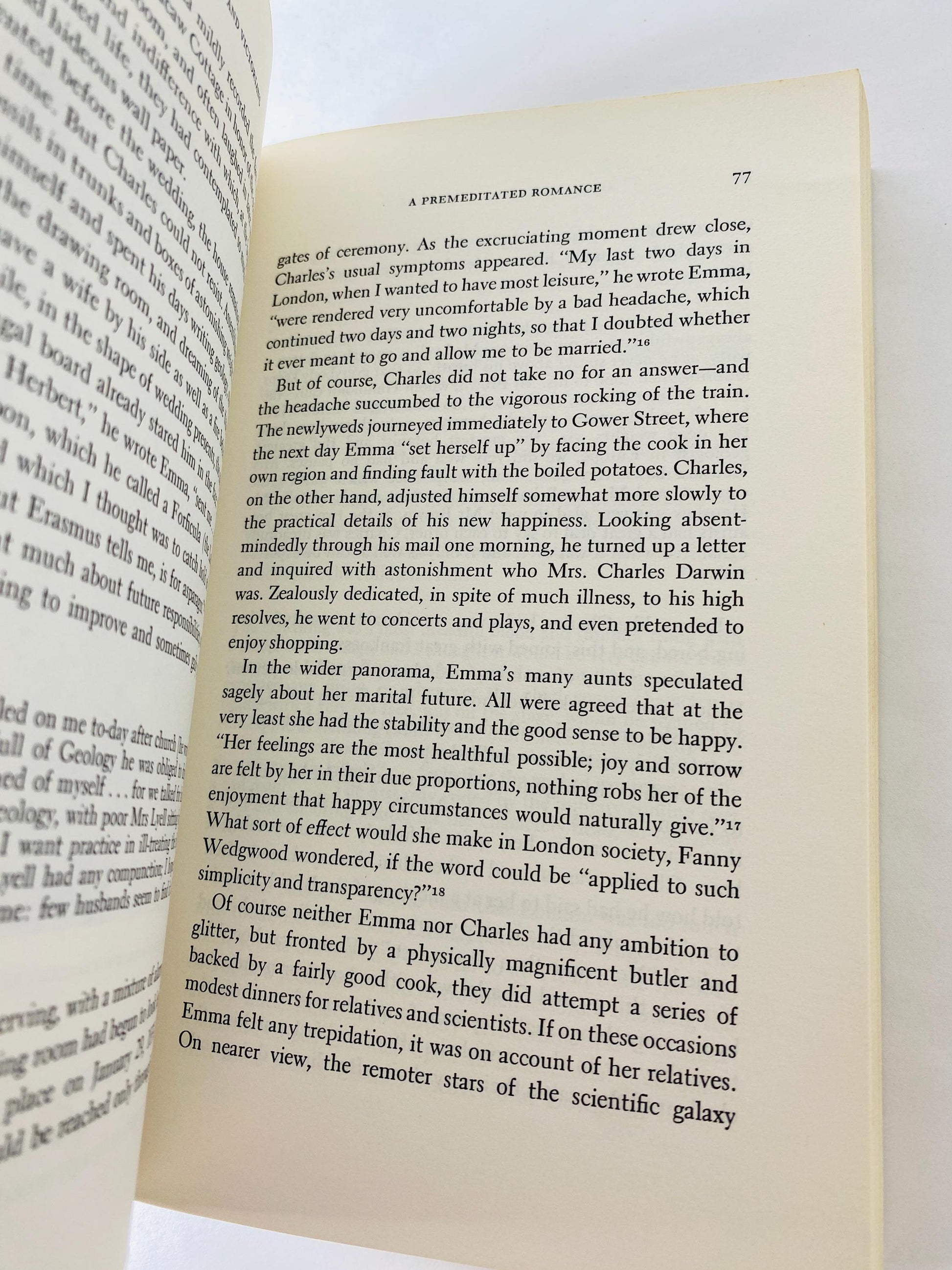 Apes, Angels, & Victorians vintage paperback book about Darwin, Huxley, and Evolution by William Irvine circa 1963