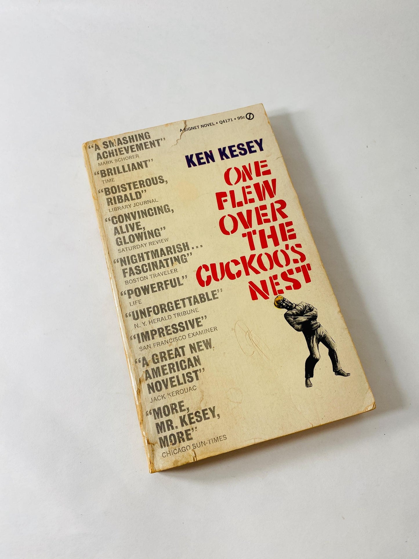 1962 One Flew Over the Cuckoo's Nest by Ken Kesey Vintage Signet paperback book. Psychological drama about sanity & madness