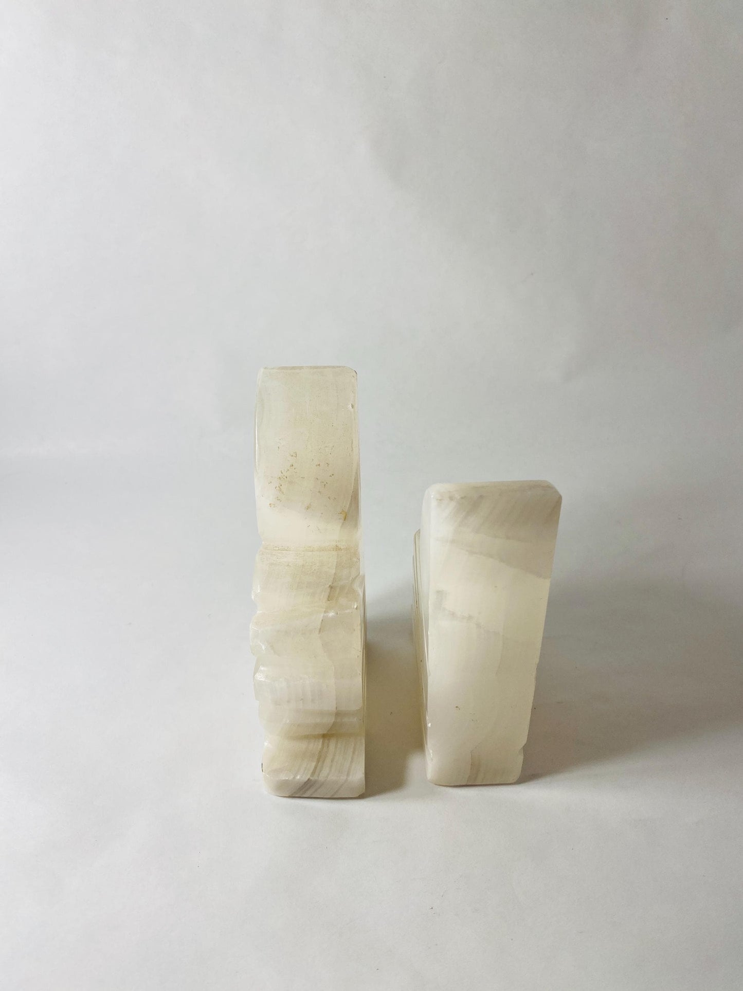 Vintage art deco alabaster bookends Beautiful cream color White Banded Stone Shell Fan Small Art Deco Marble Desk Decor