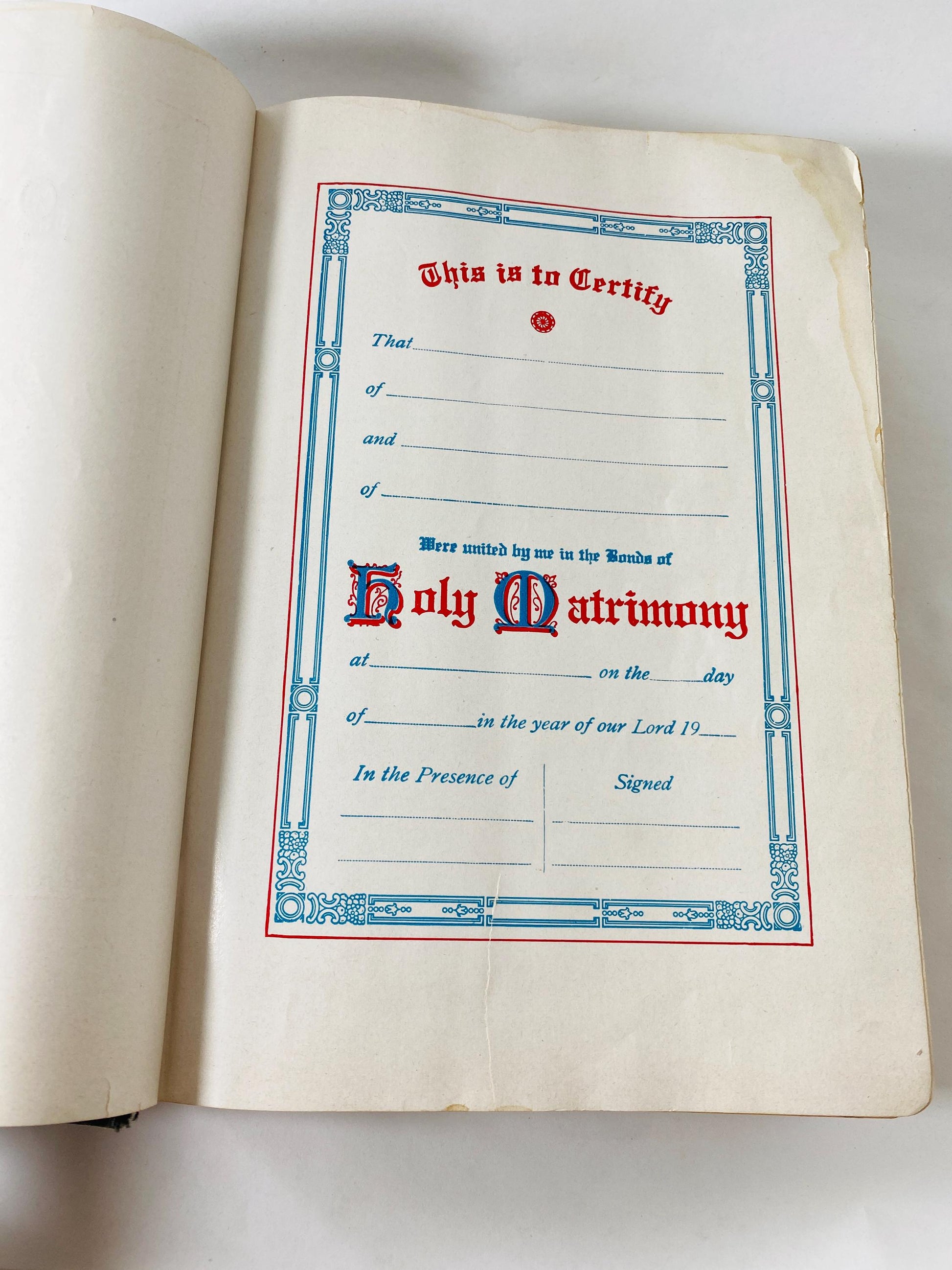 Holman Holy Bible Vintage book King James book New and Old Testaments KJV