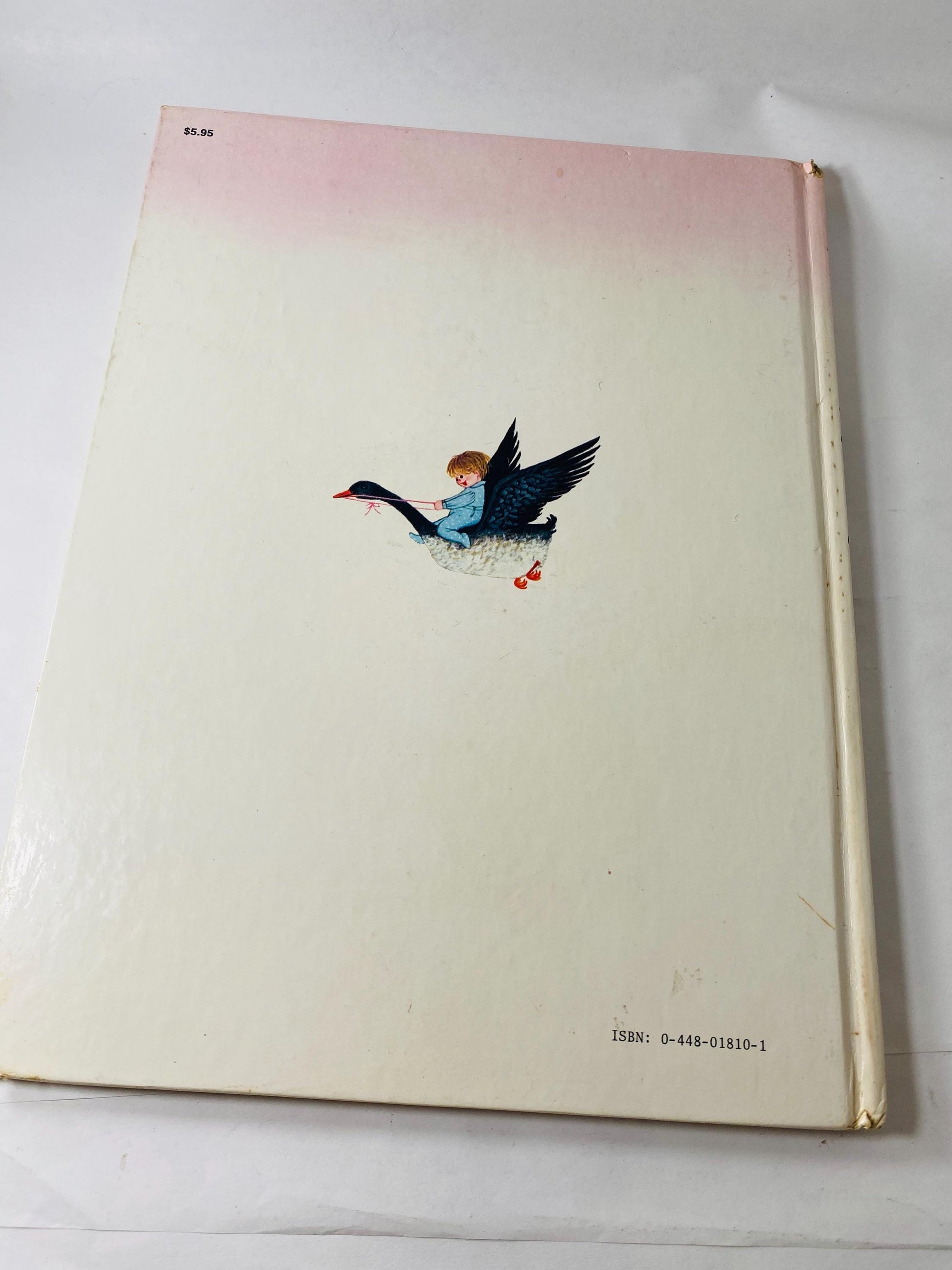 1982 Mother Goose LARGE vintage book illustrated by Gyo Fujikawa children's Fairy Tales Bedtime stories porch