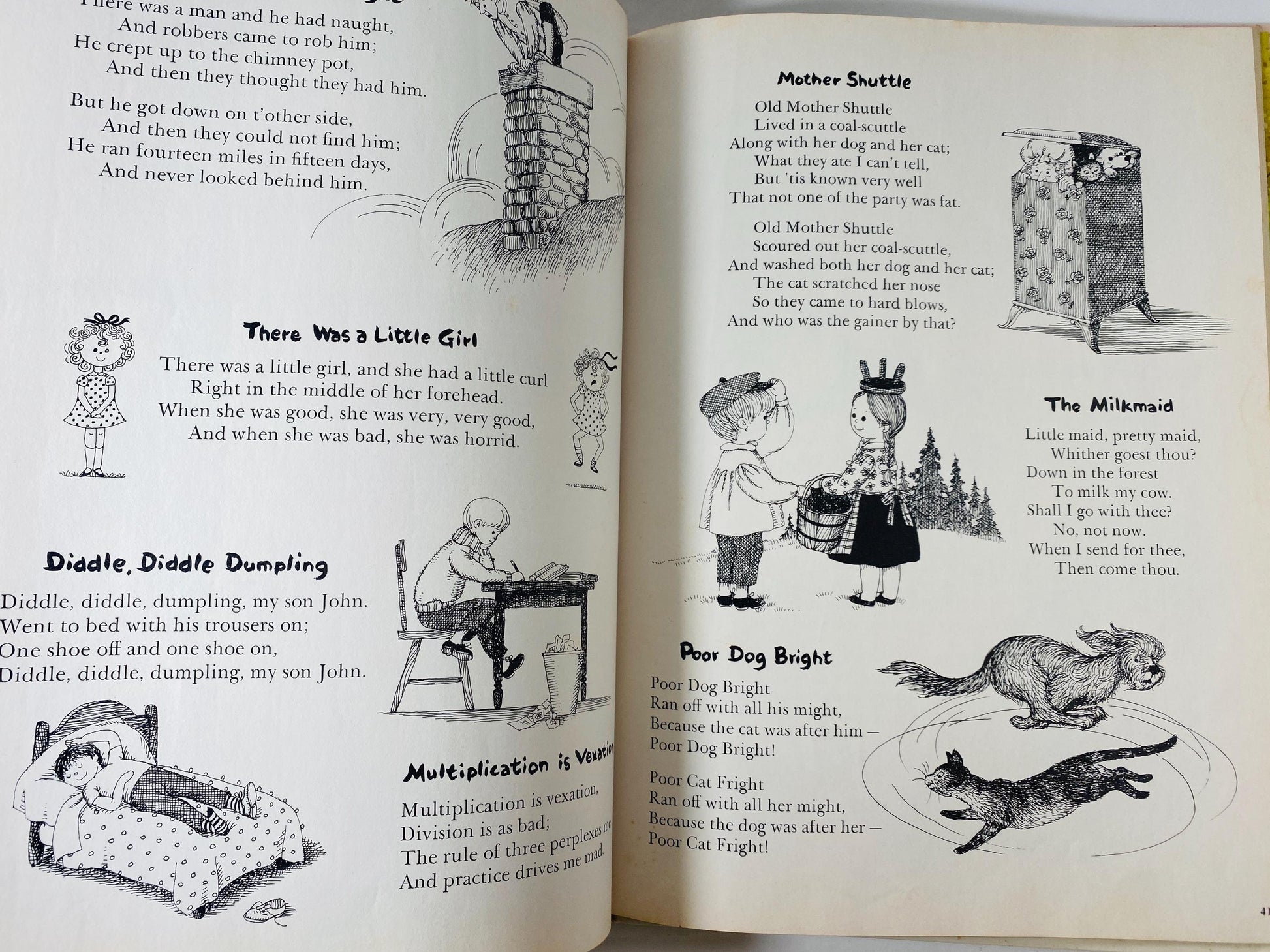1982 Mother Goose LARGE vintage book illustrated by Gyo Fujikawa children's Fairy Tales Bedtime stories porch